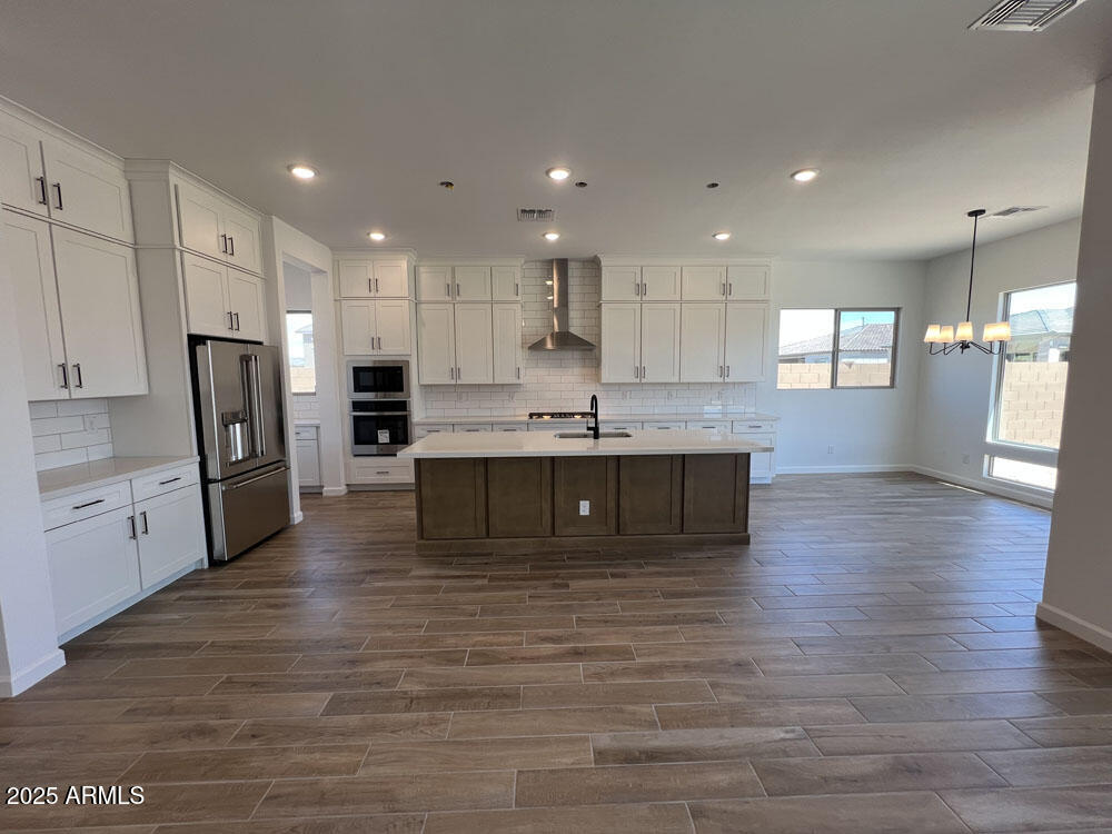 22937 E TWIN ACRES Drive