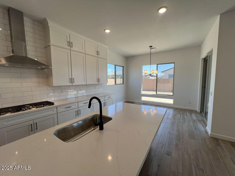 22937 E TWIN ACRES Drive