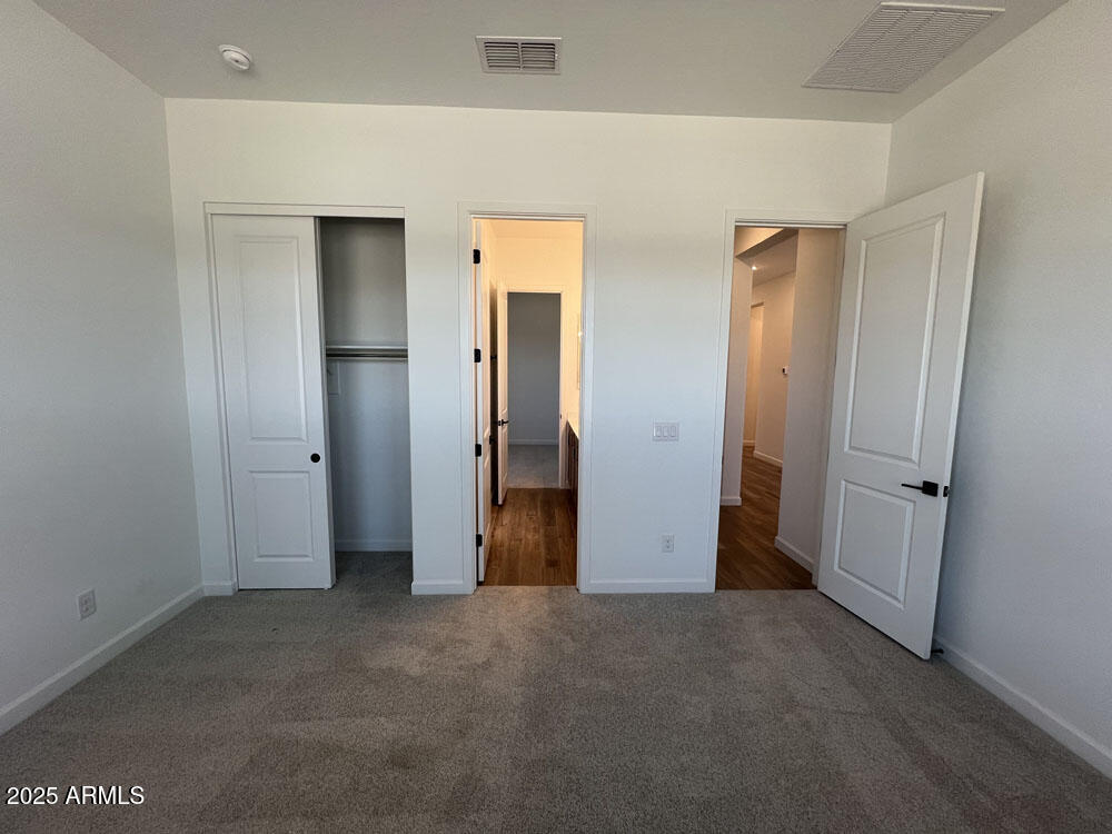 22937 E TWIN ACRES Drive