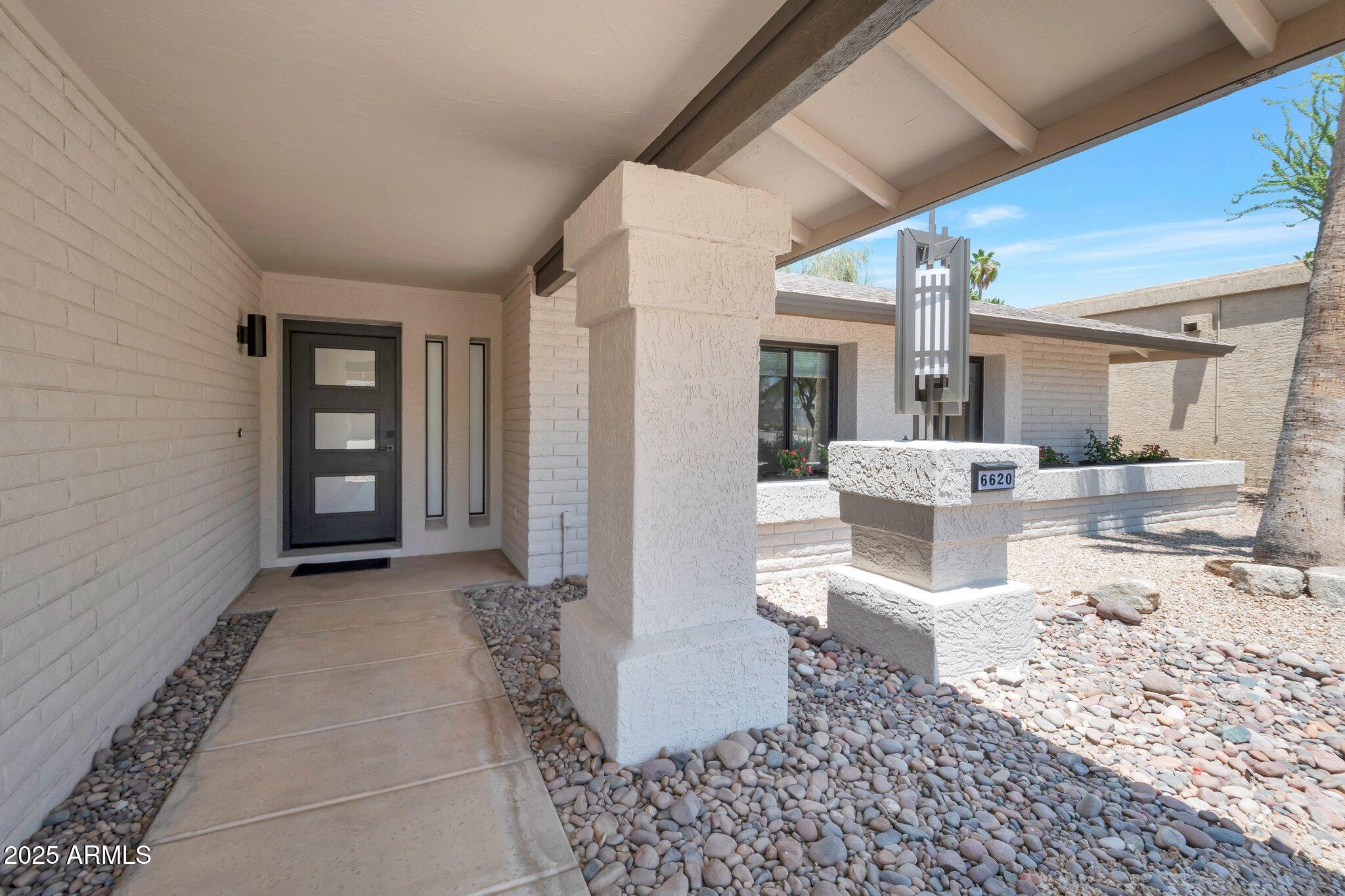 6620 E PARADISE Lane