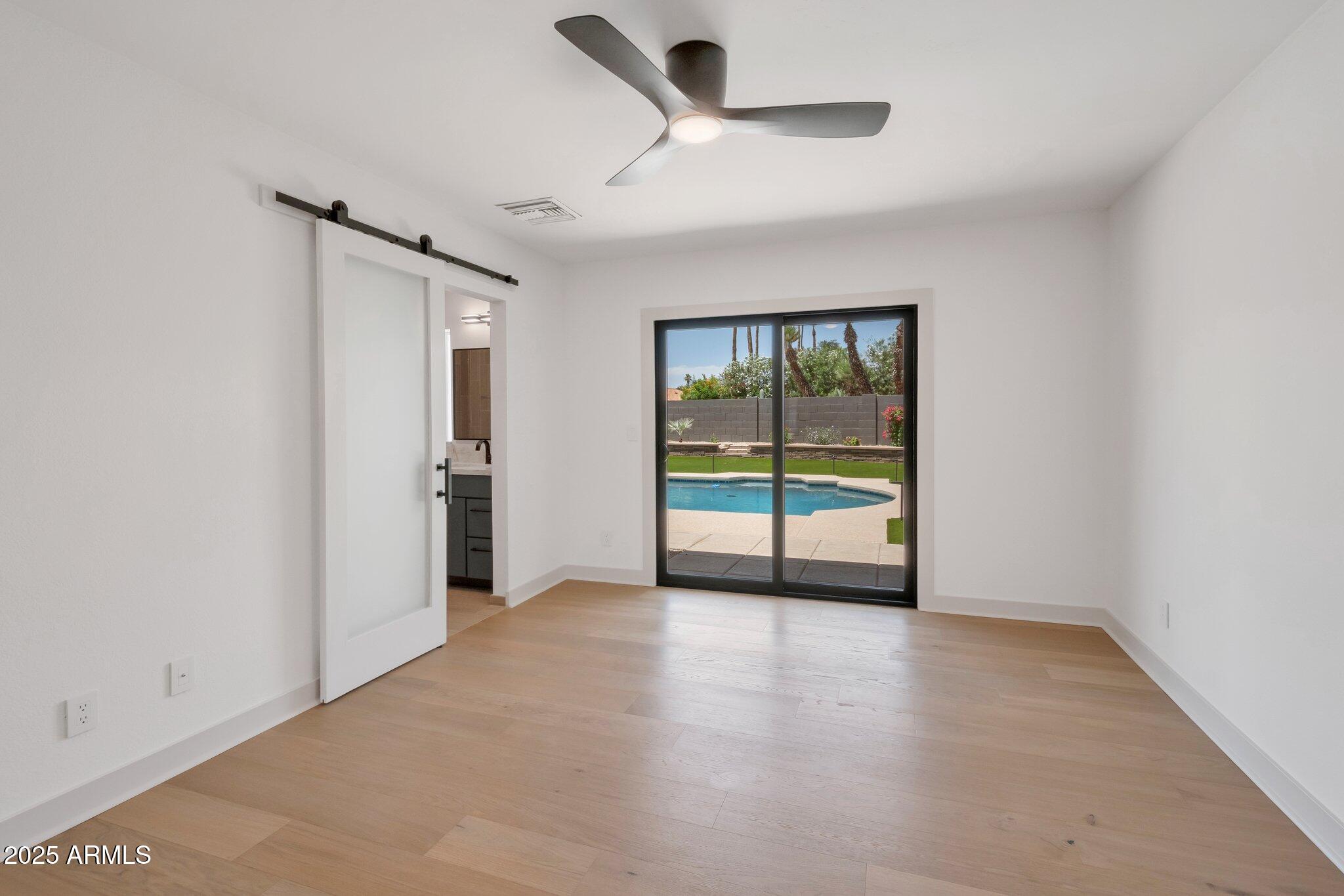 6620 E PARADISE Lane