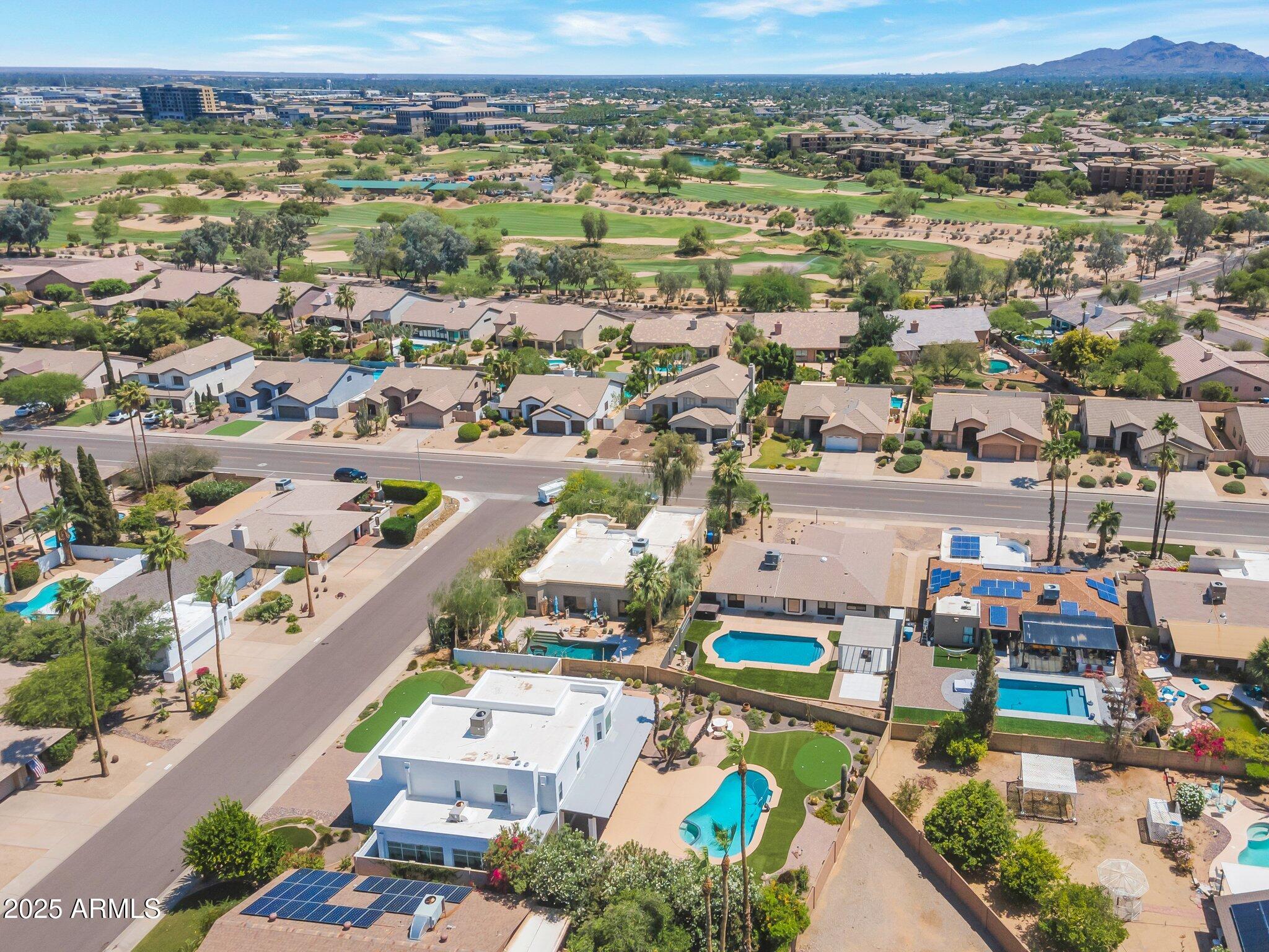 6620 E PARADISE Lane