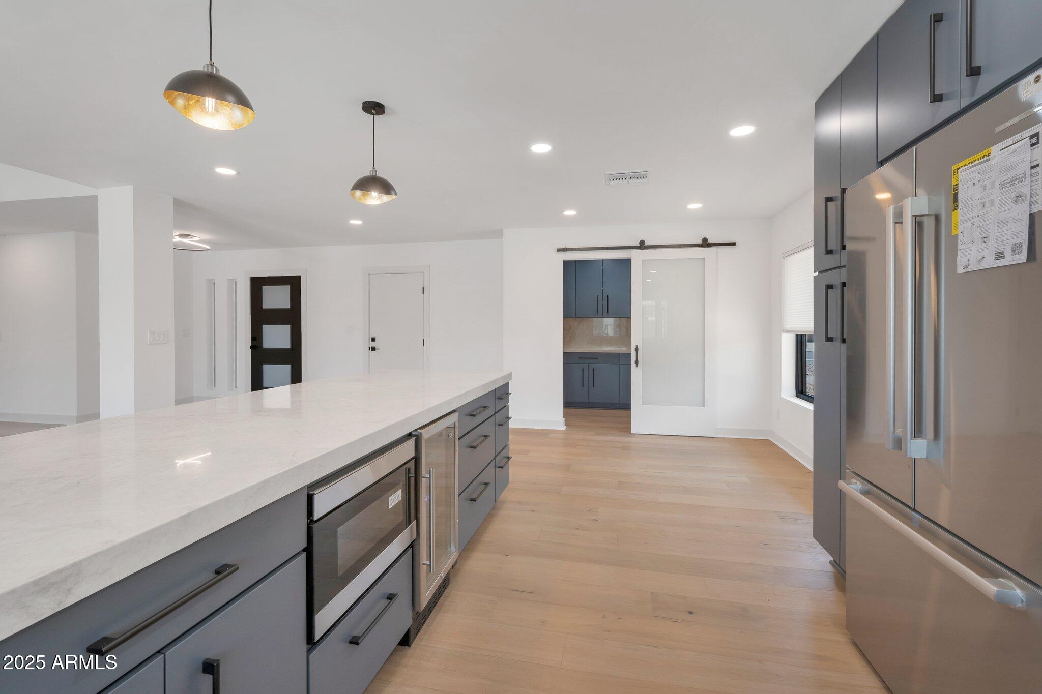 6620 E PARADISE Lane