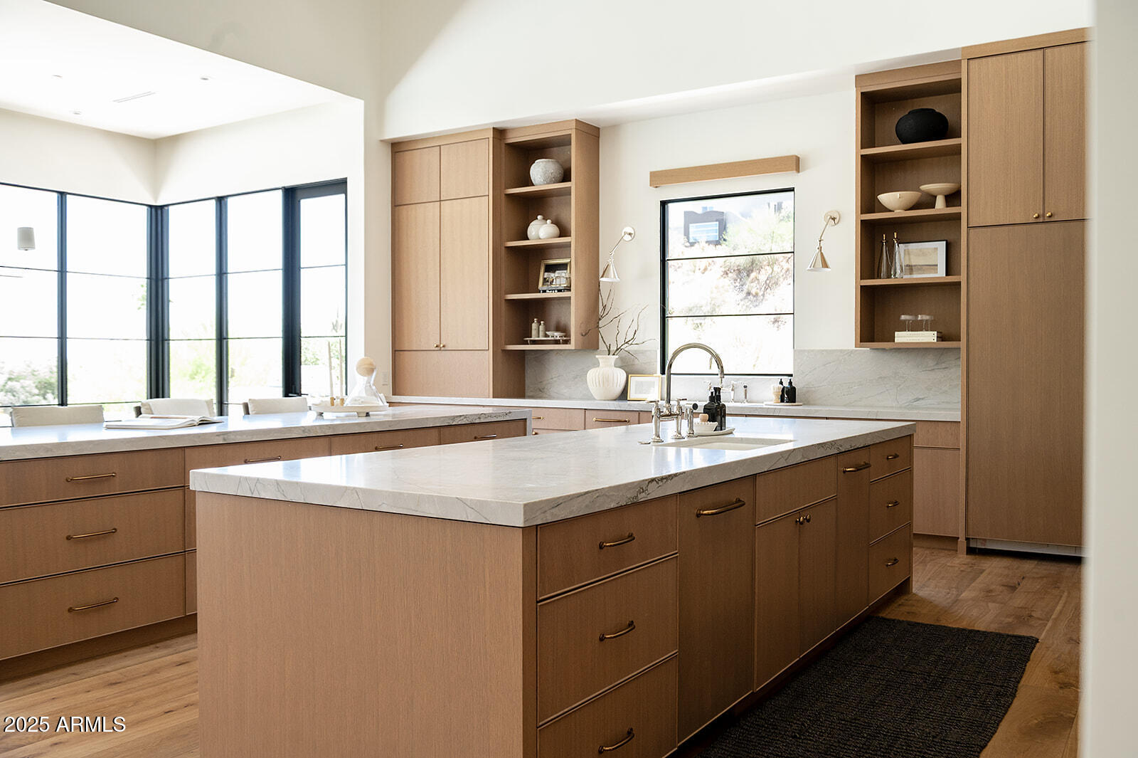 7215 N BLACK ROCK Trail