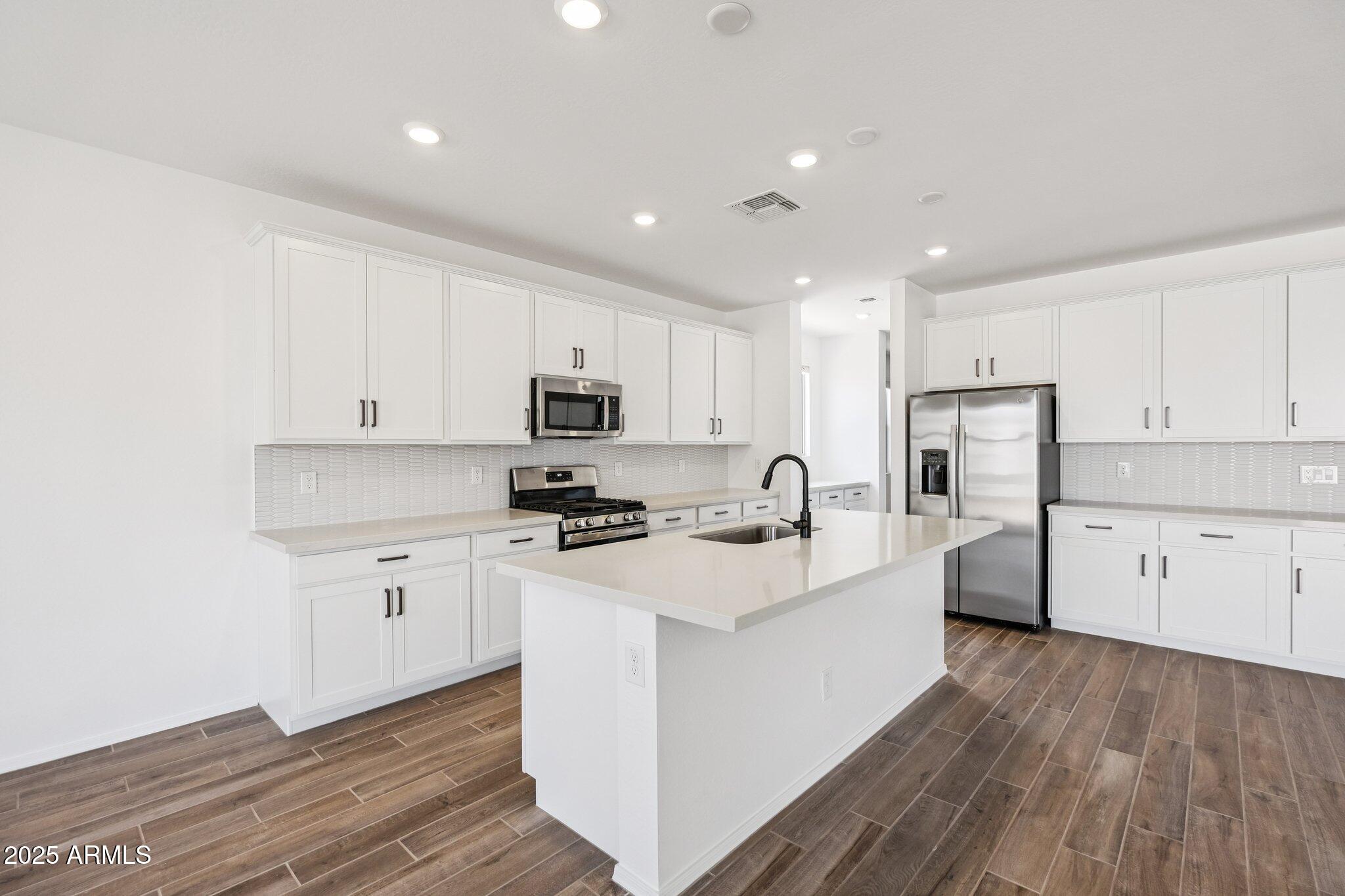 47214 W CANSADOS Road