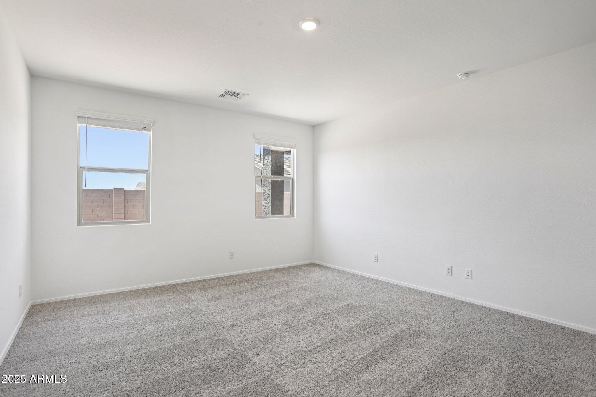 11796 N VANERO Court