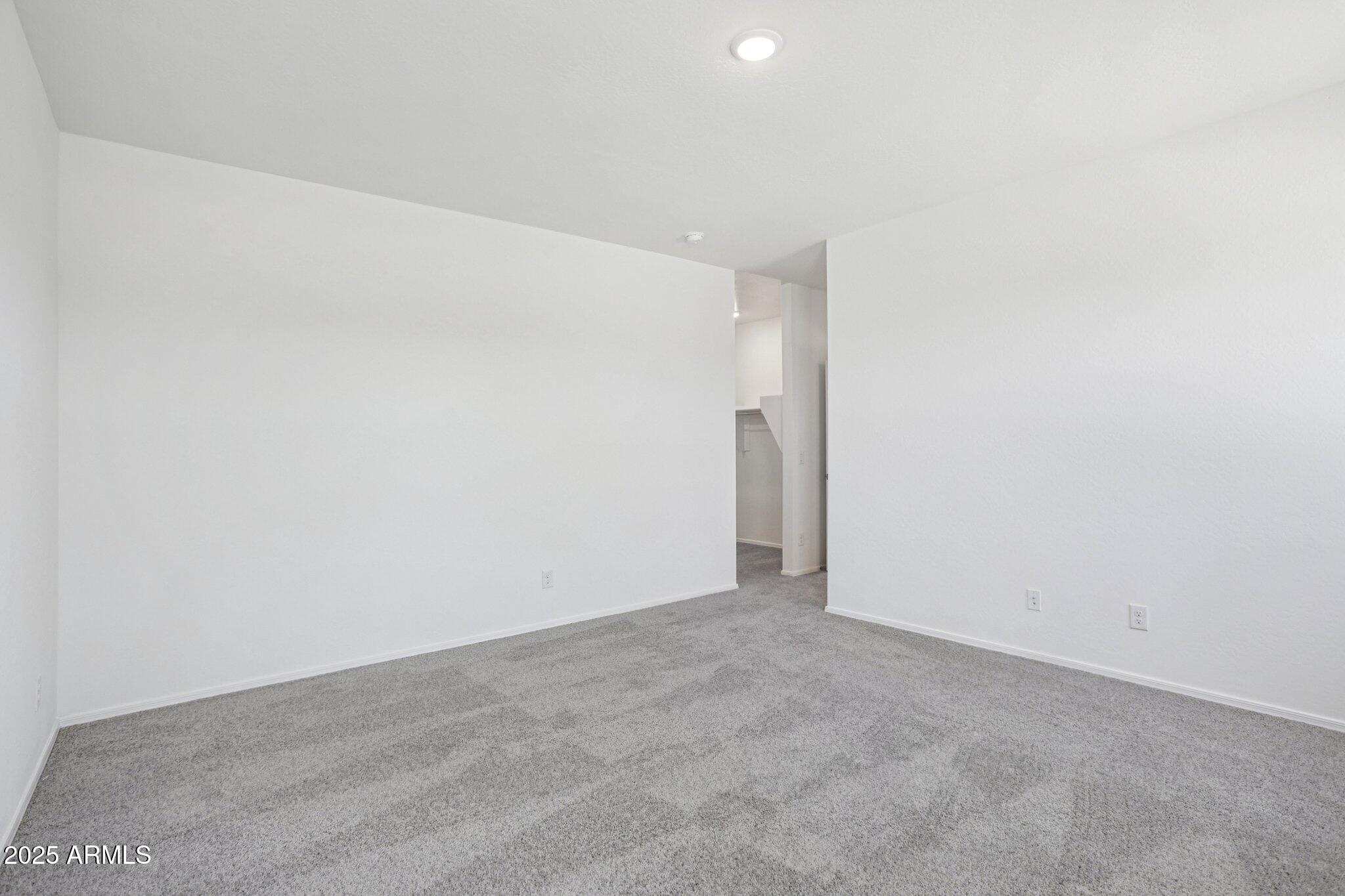 24096 W BOWKER Street