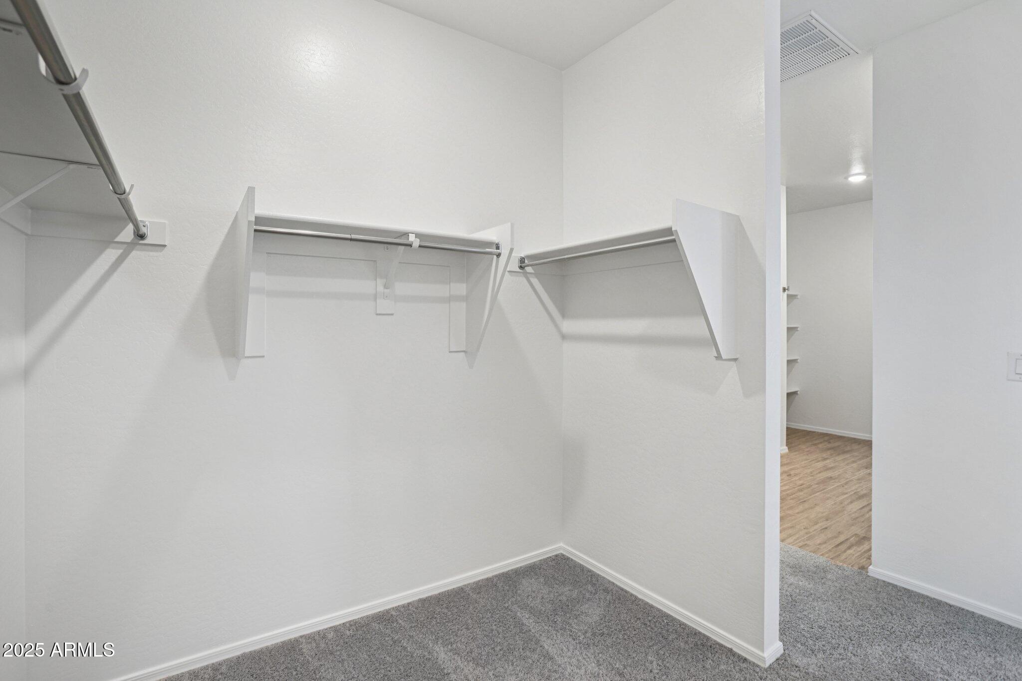 24096 W BOWKER Street