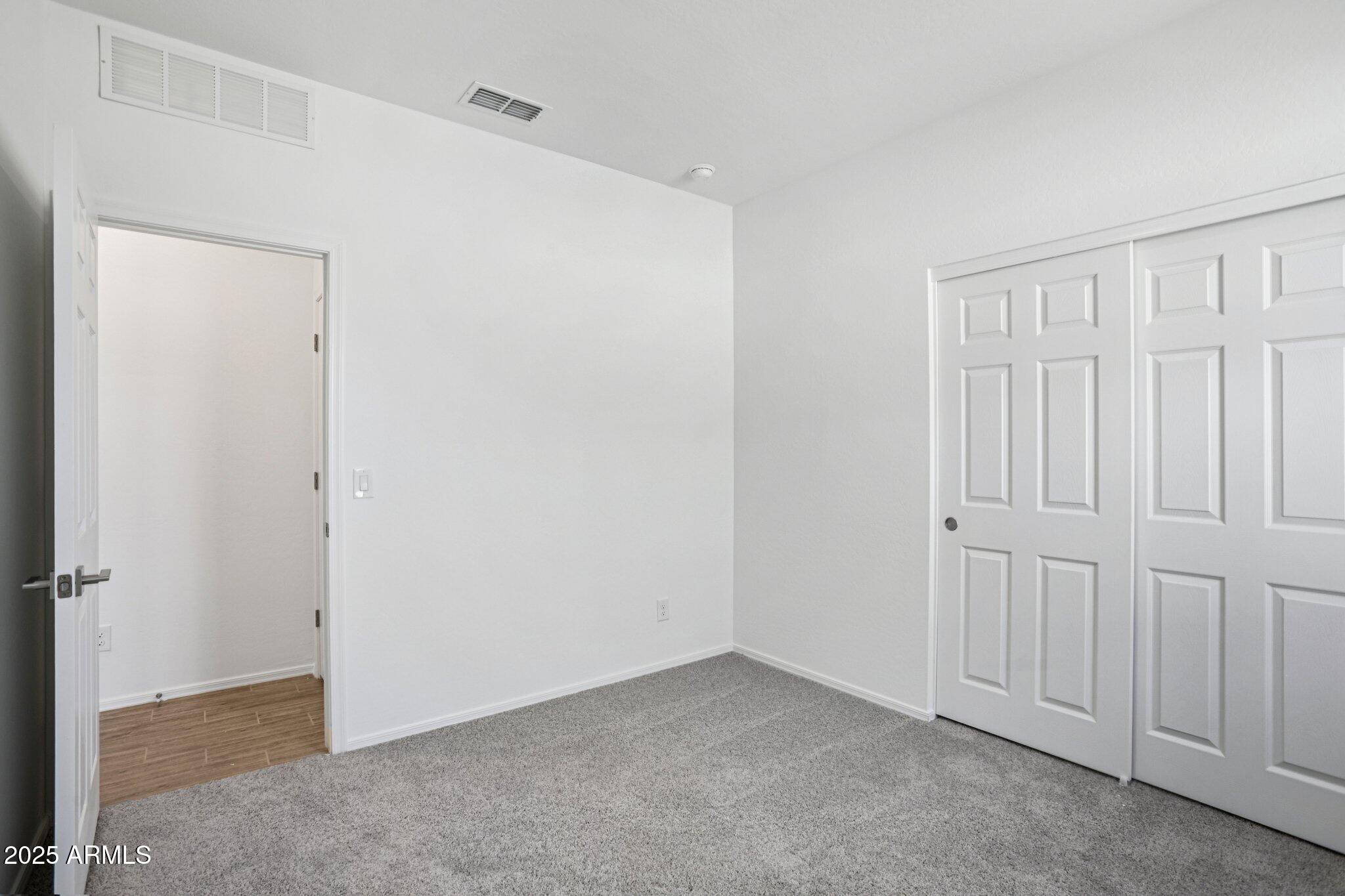 24096 W BOWKER Street