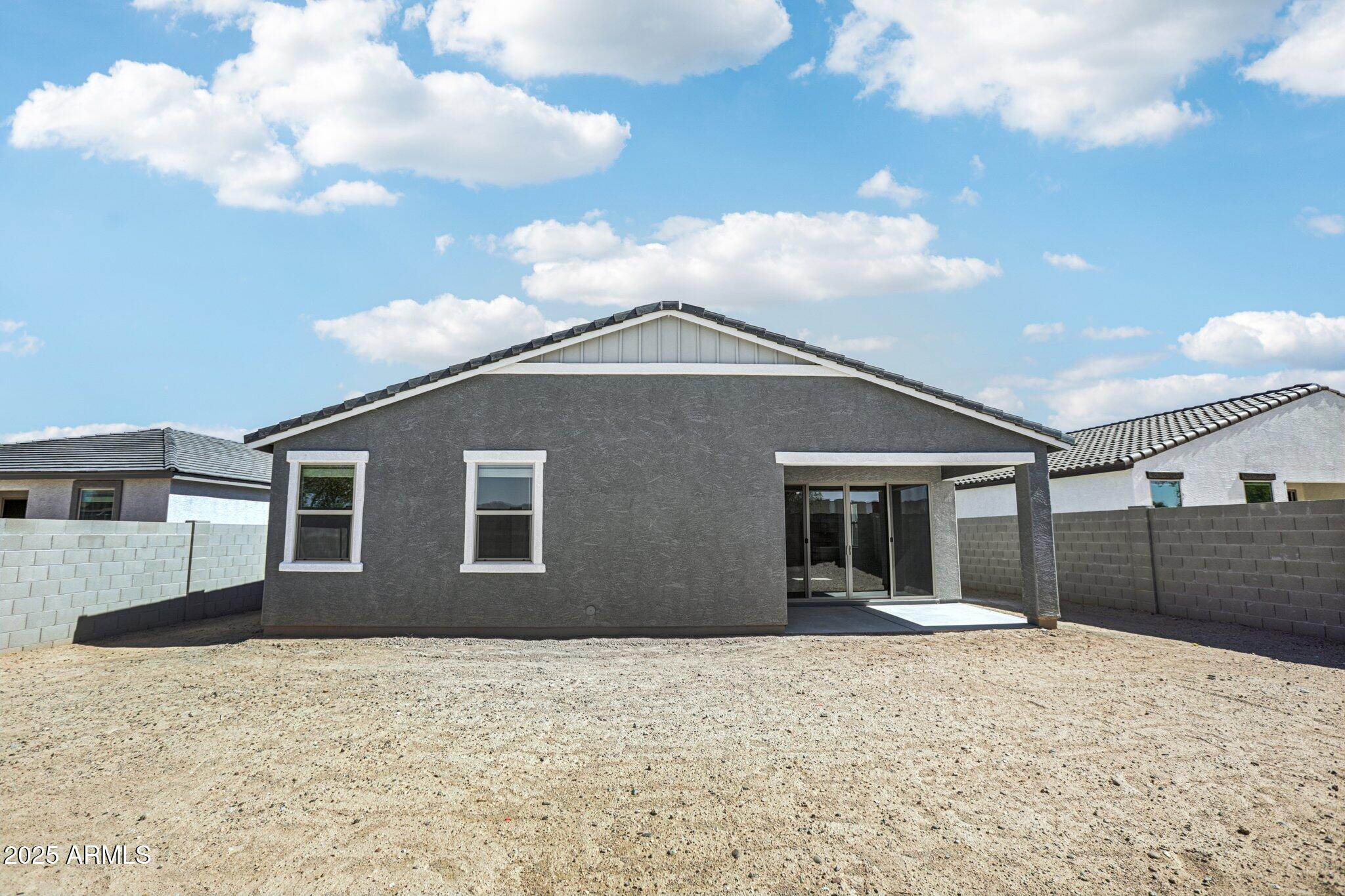 24096 W BOWKER Street