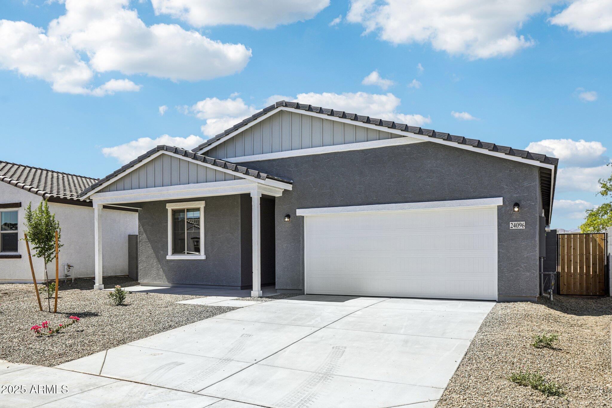 24096 W BOWKER Street