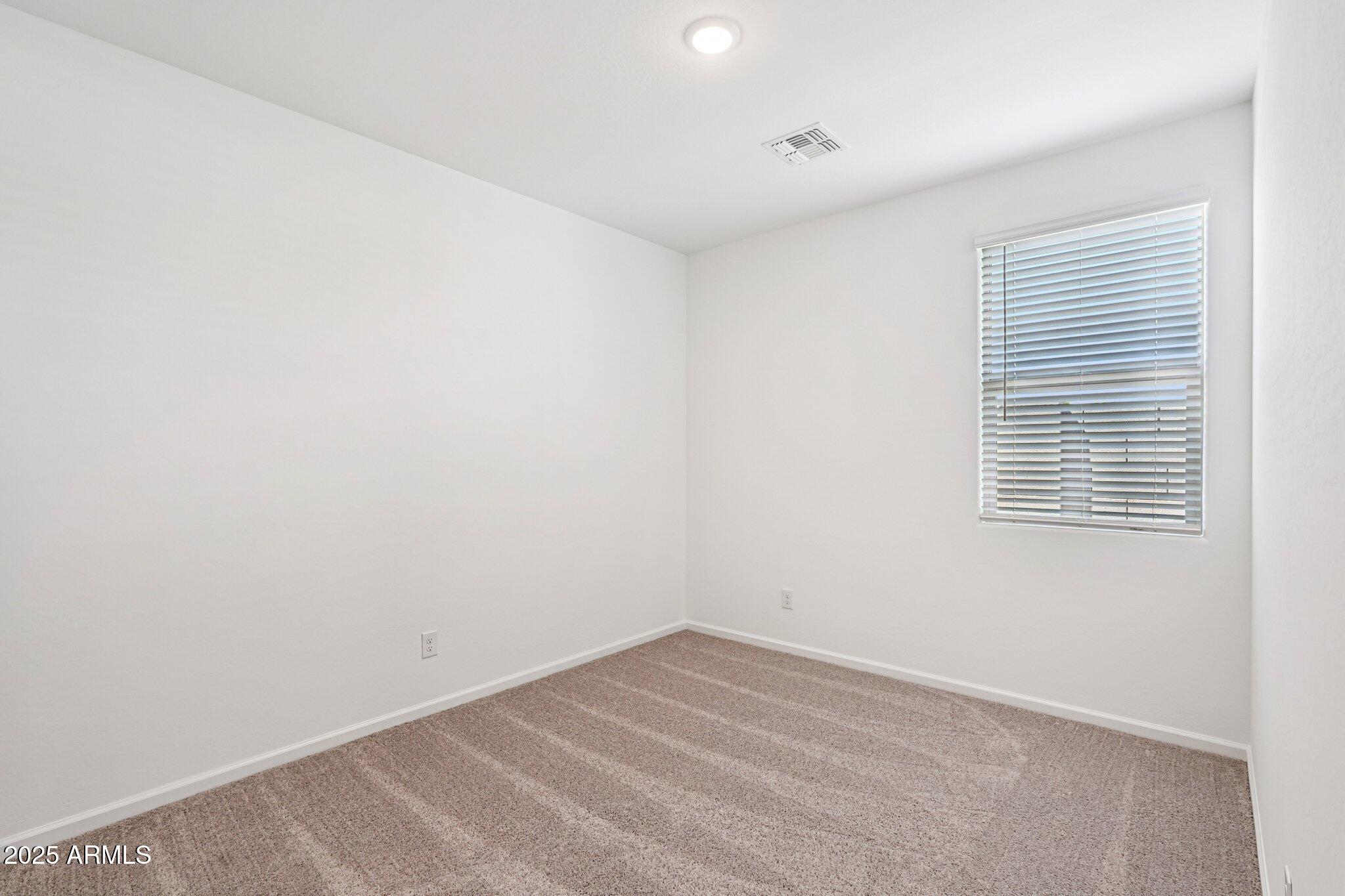 15755 W CAMDEN Avenue