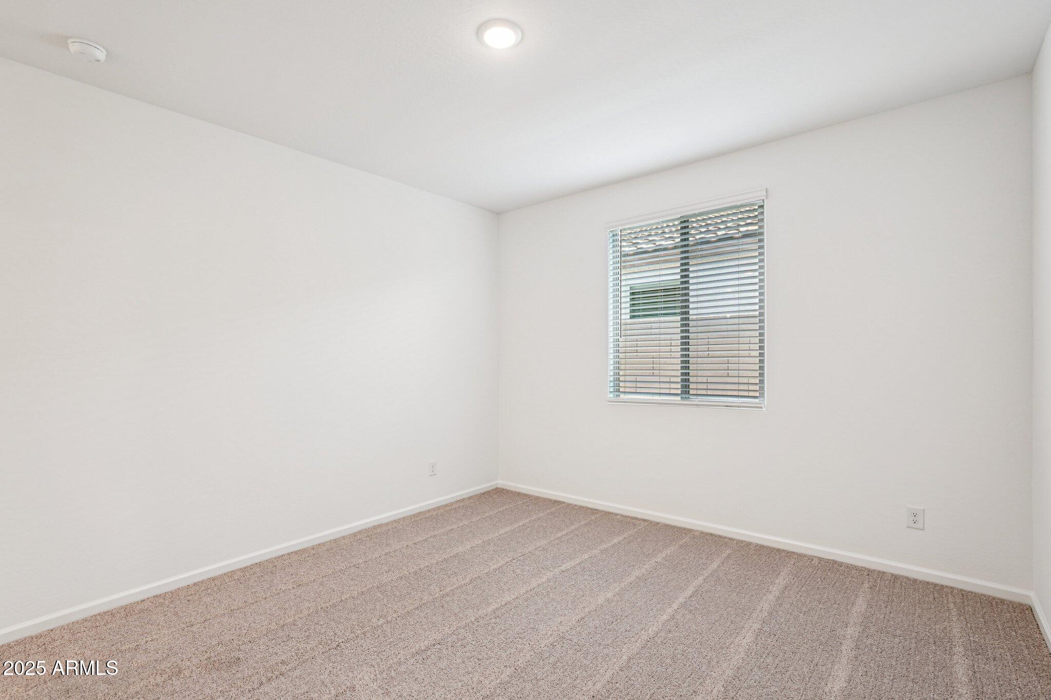 15755 W CAMDEN Avenue