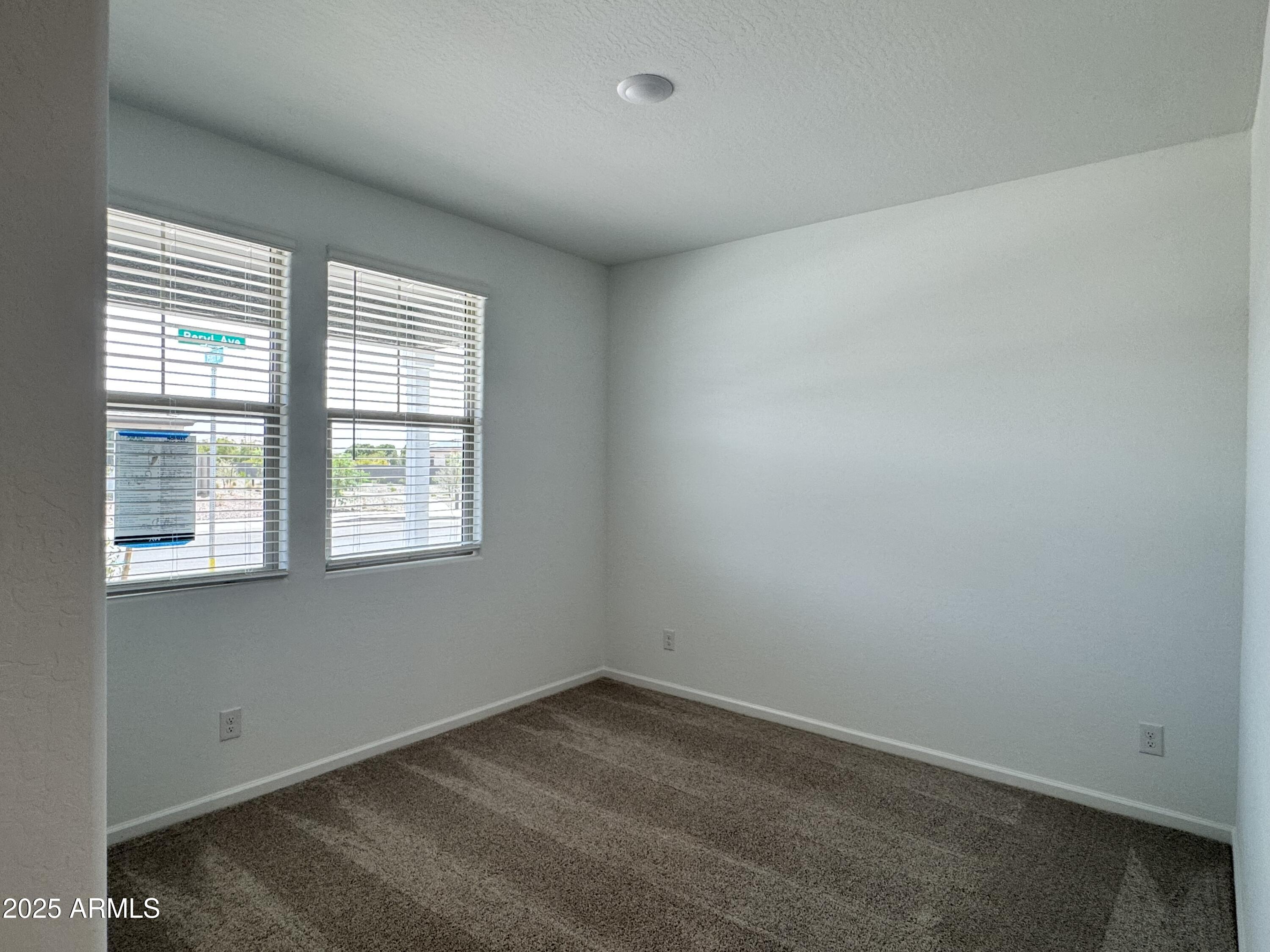 15796 W BERYL Avenue