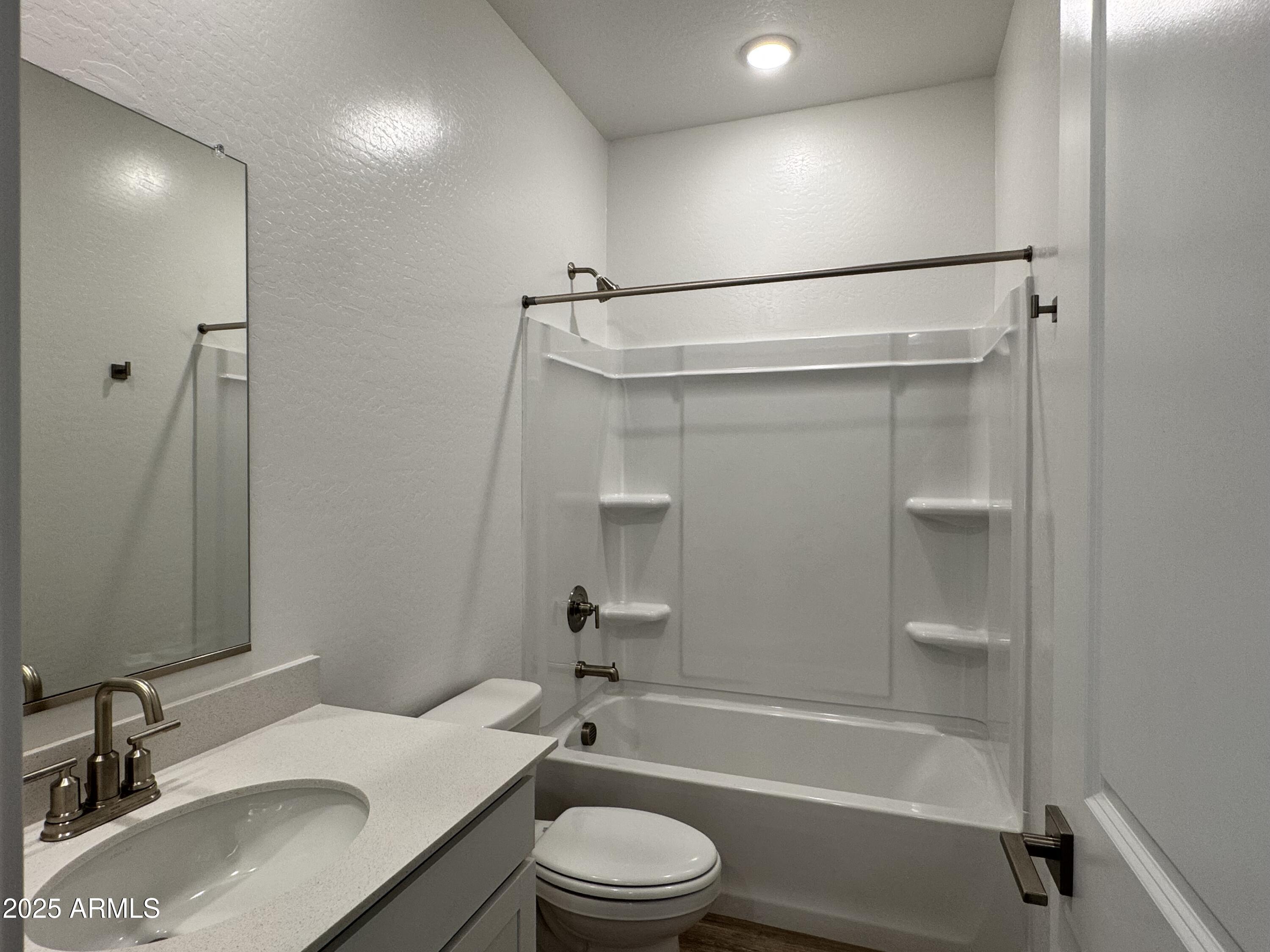 15796 W BERYL Avenue