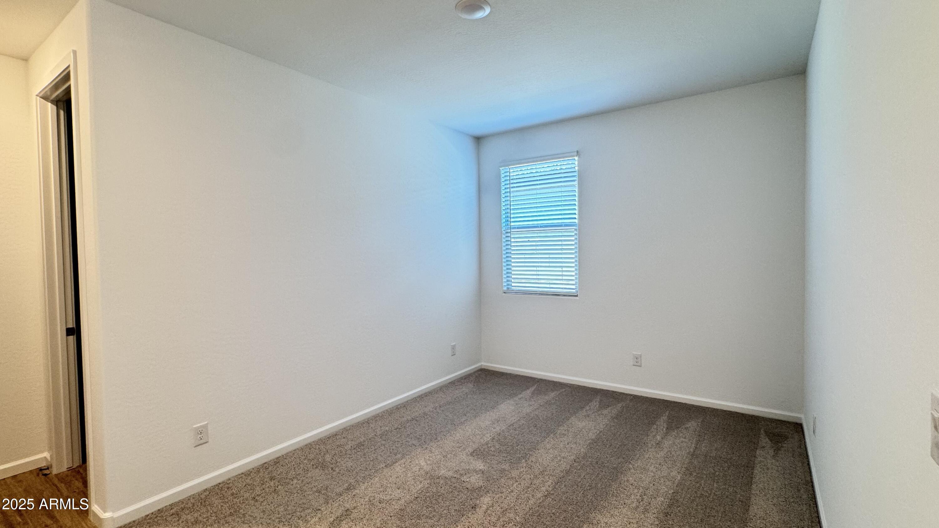 15796 W BERYL Avenue