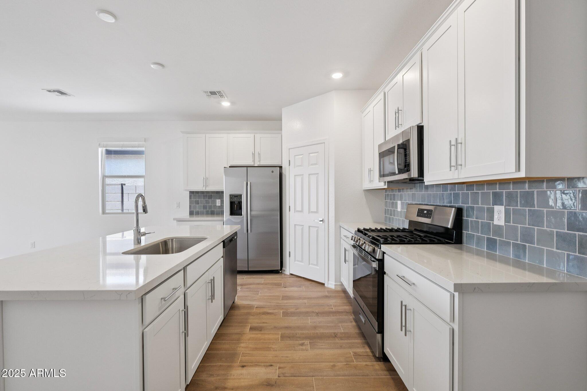 46869 W OLD TIMER Road