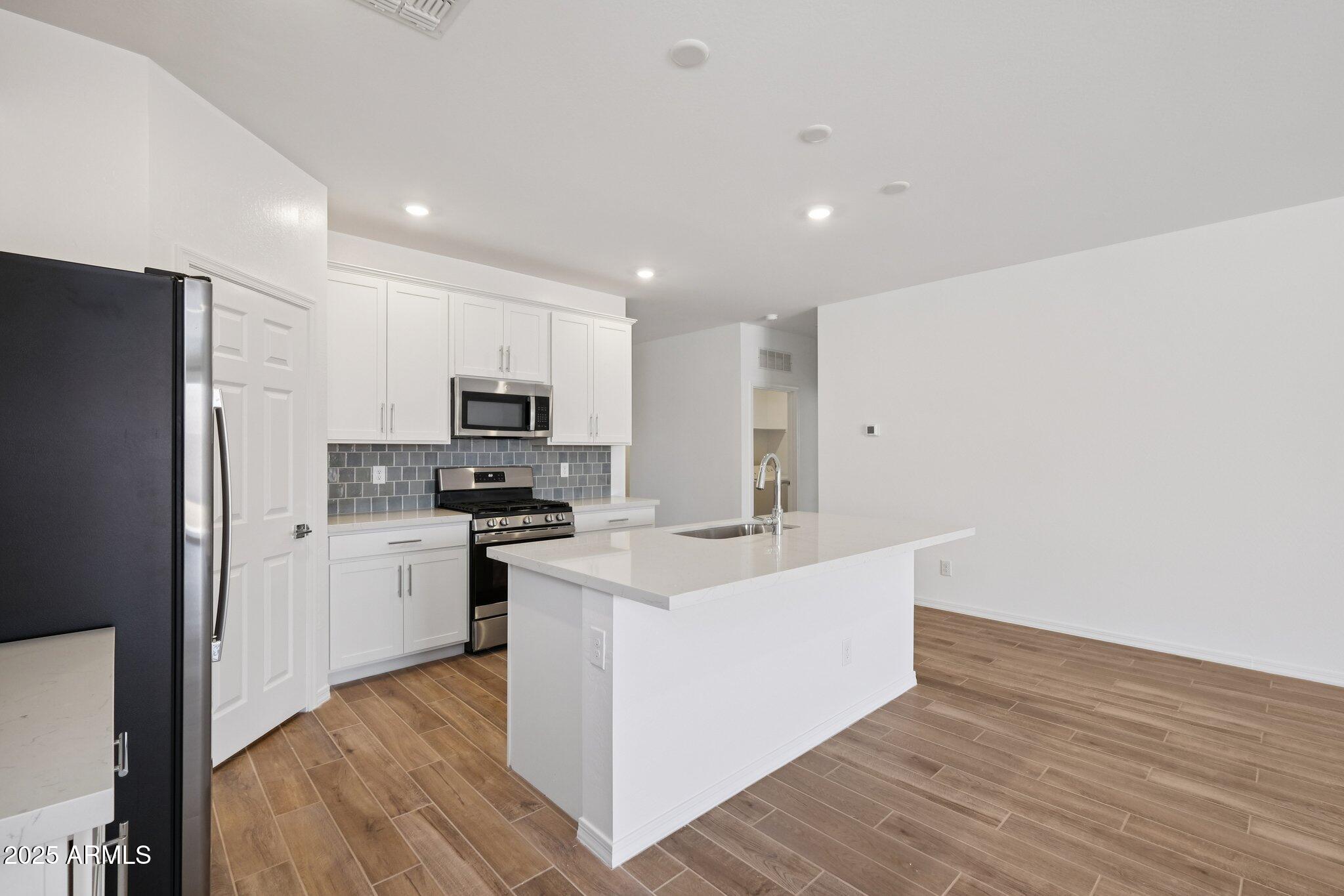 46869 W OLD TIMER Road