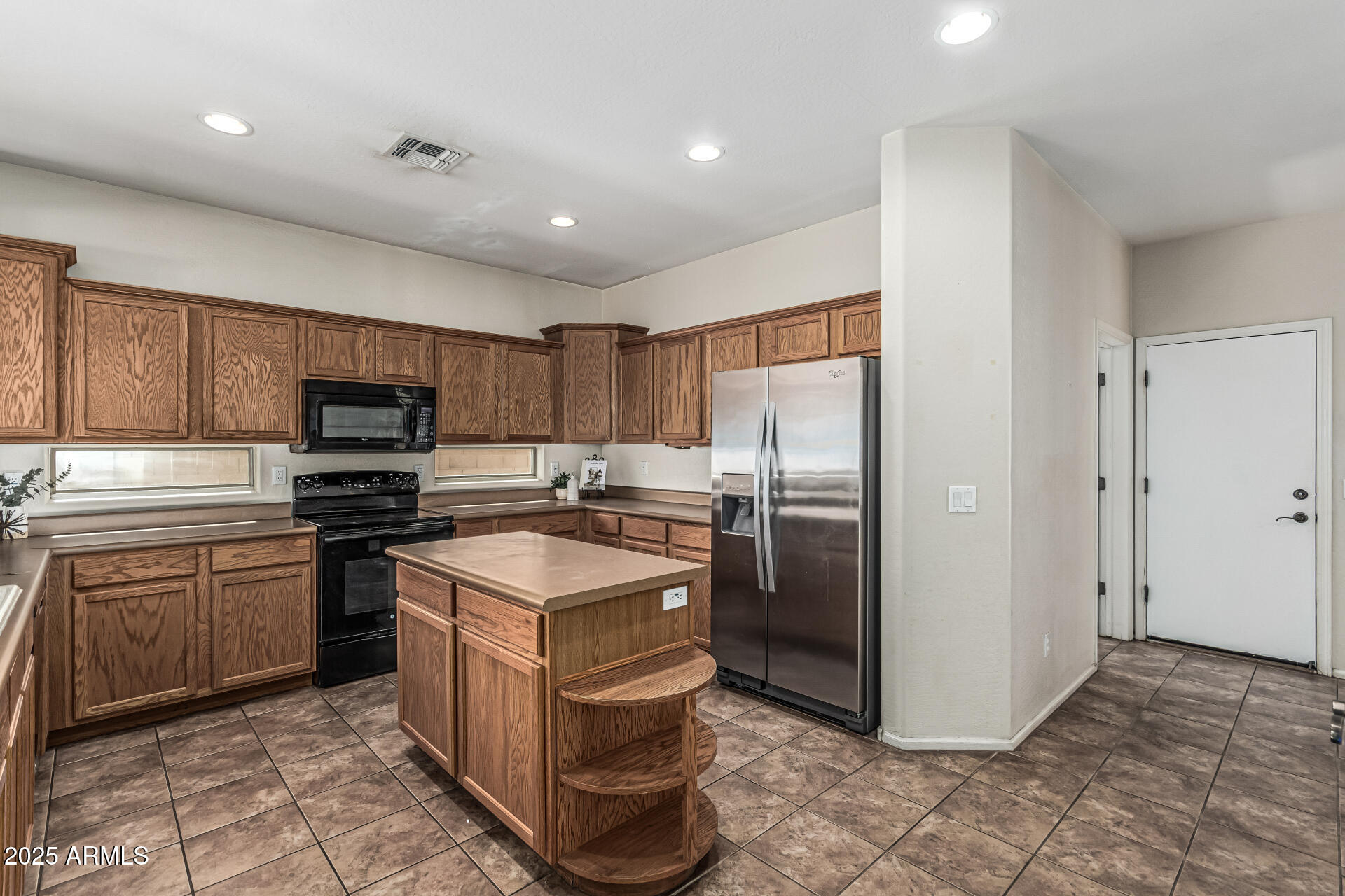 4507 E LANTERN Place