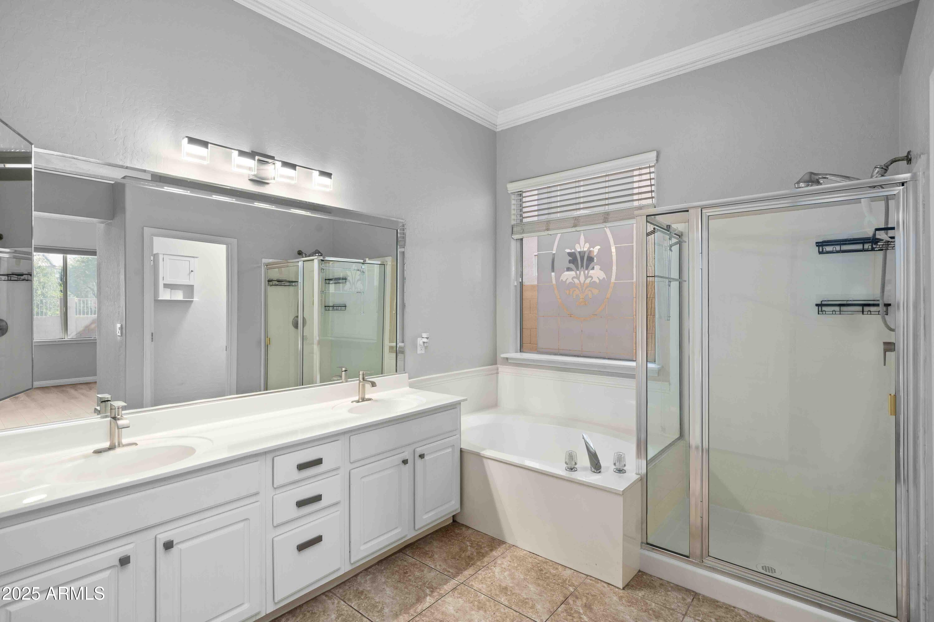 1398 W WINDHAVEN Avenue