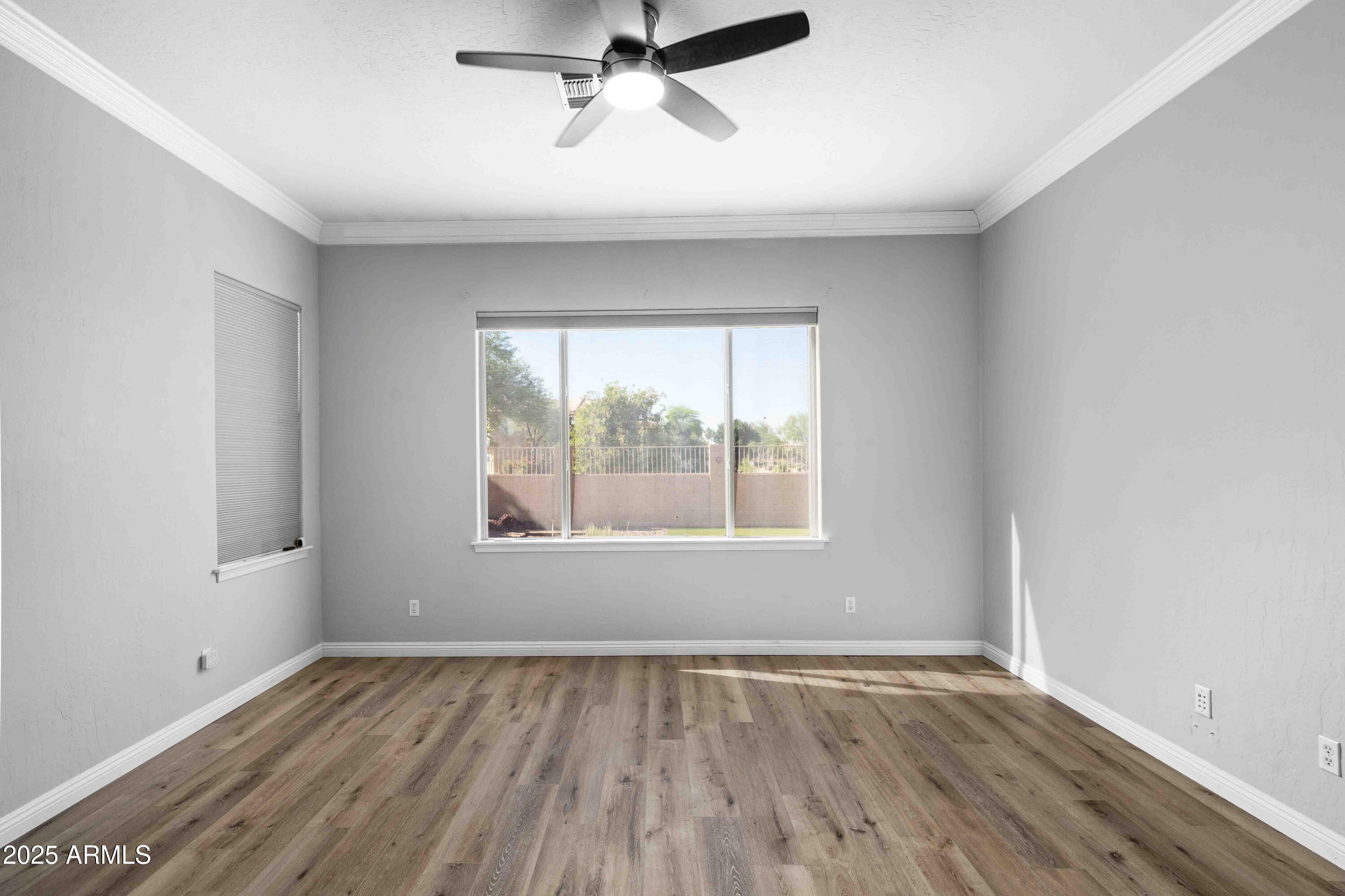 1398 W WINDHAVEN Avenue