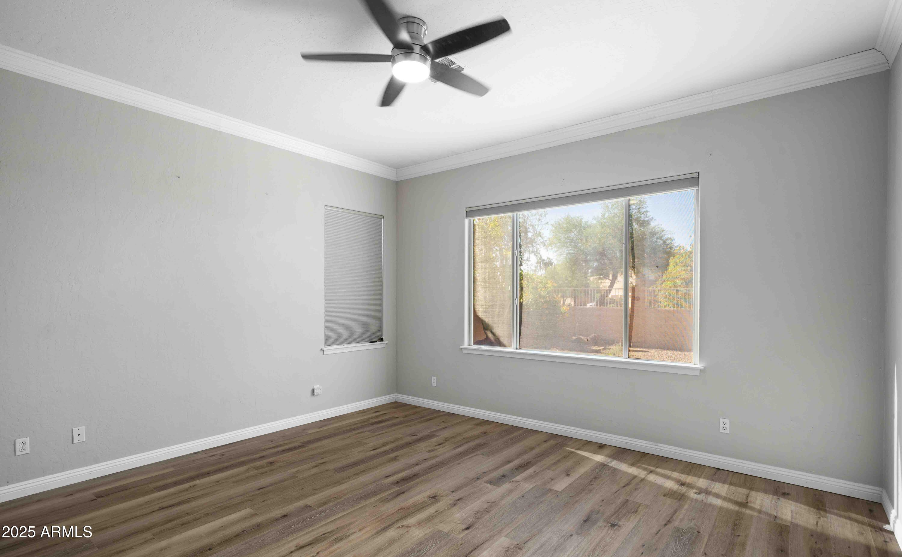 1398 W WINDHAVEN Avenue