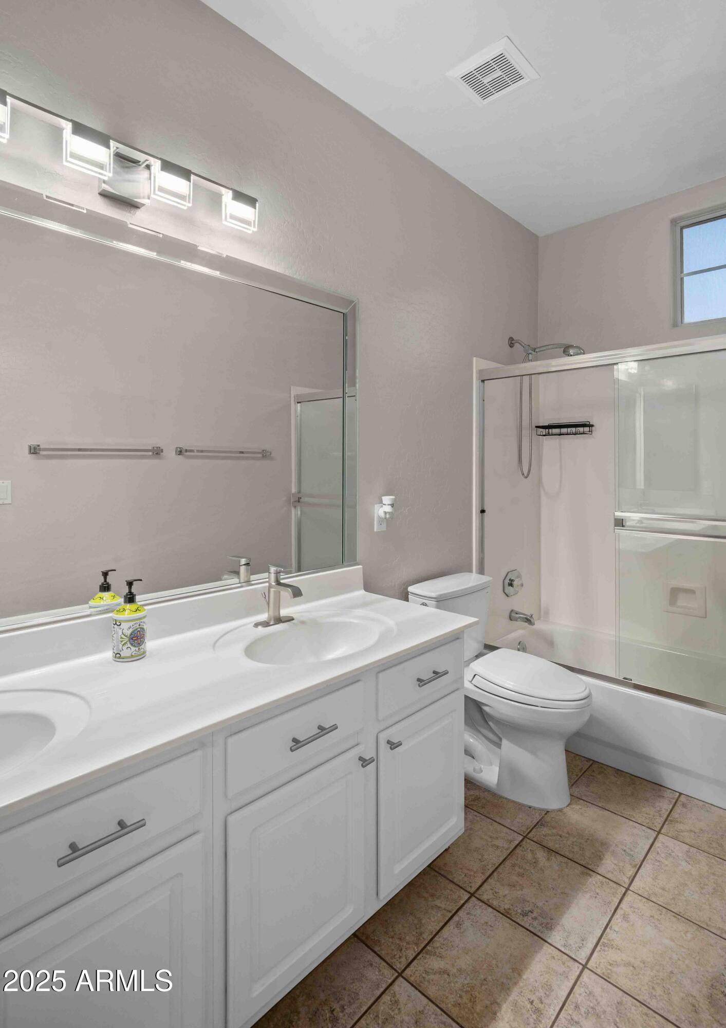 1398 W WINDHAVEN Avenue