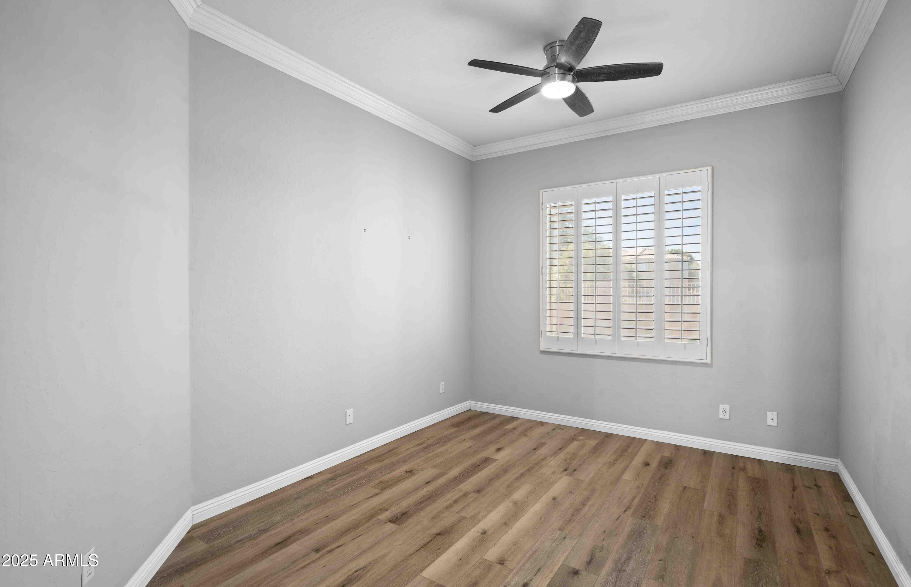 1398 W WINDHAVEN Avenue