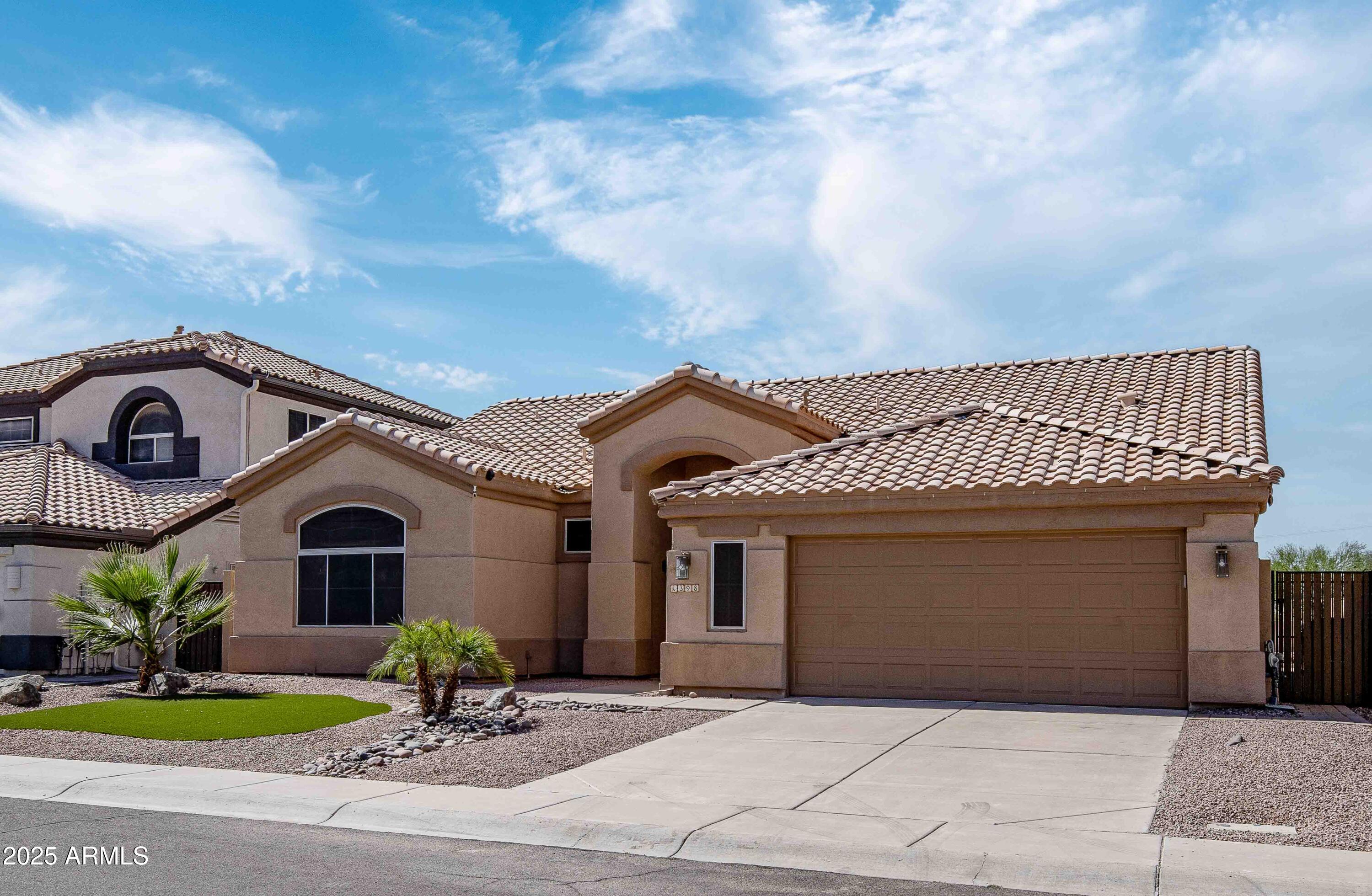 1398 W WINDHAVEN Avenue