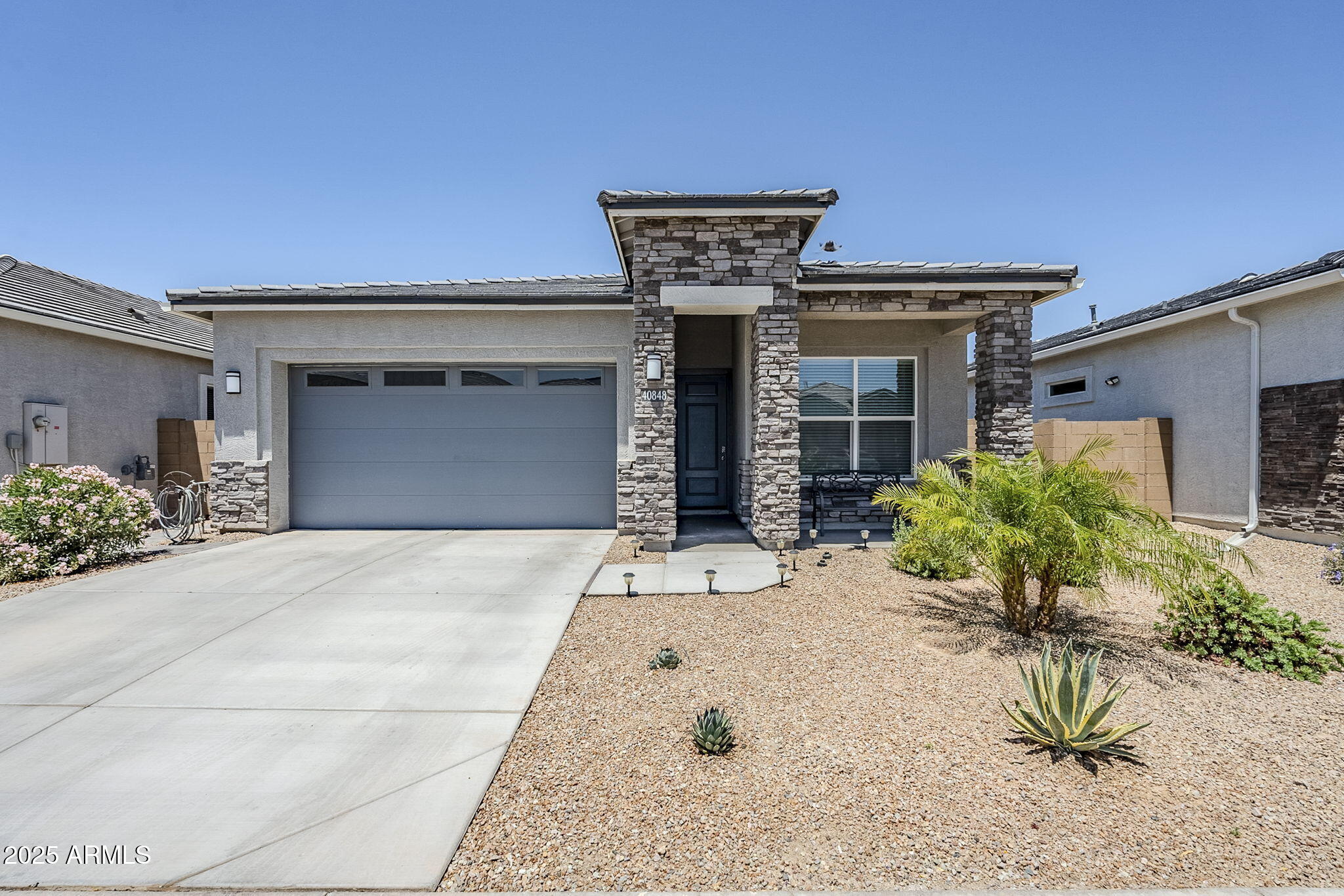 40848 W HILLMAN Drive