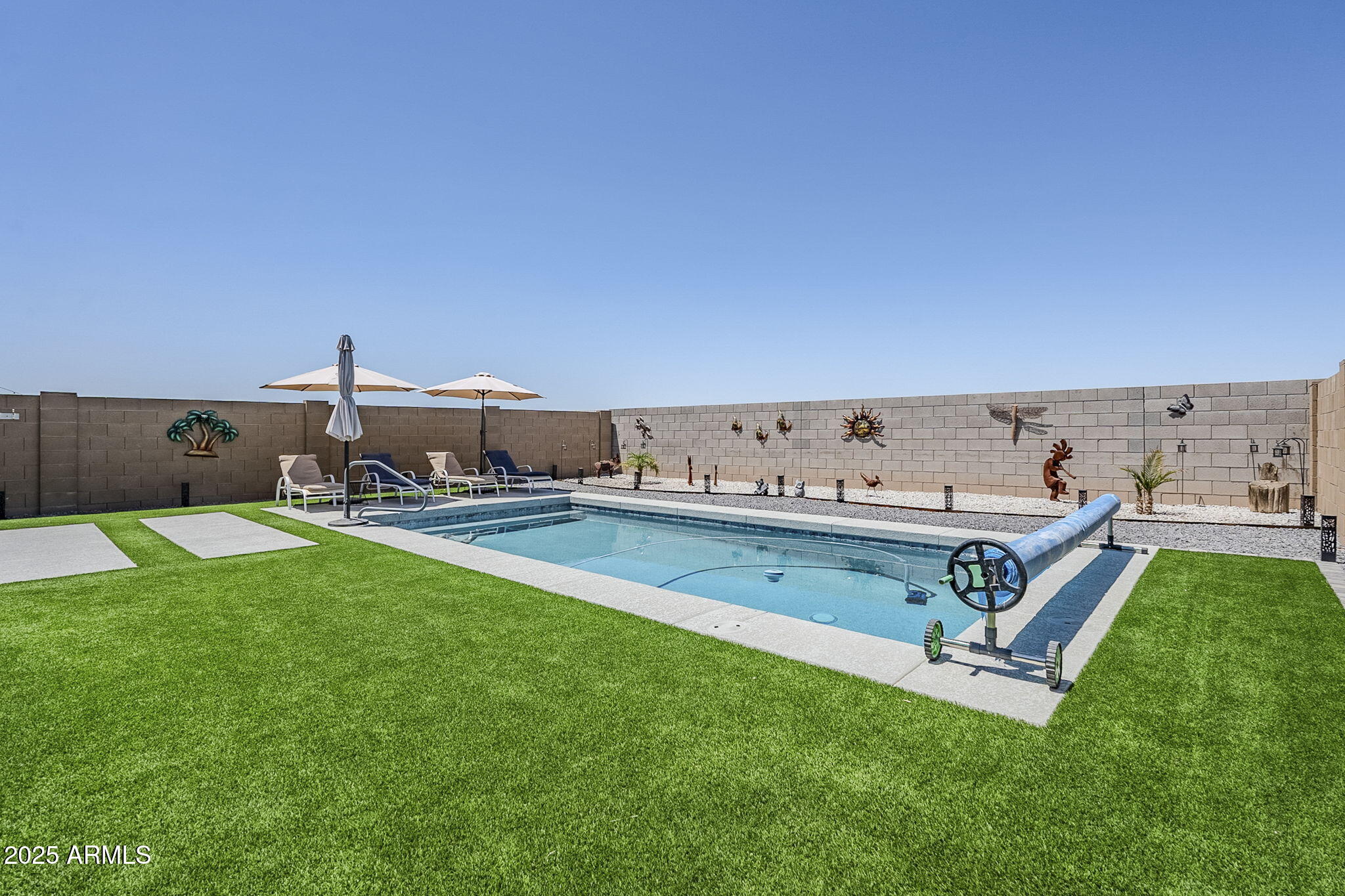 40848 W HILLMAN Drive