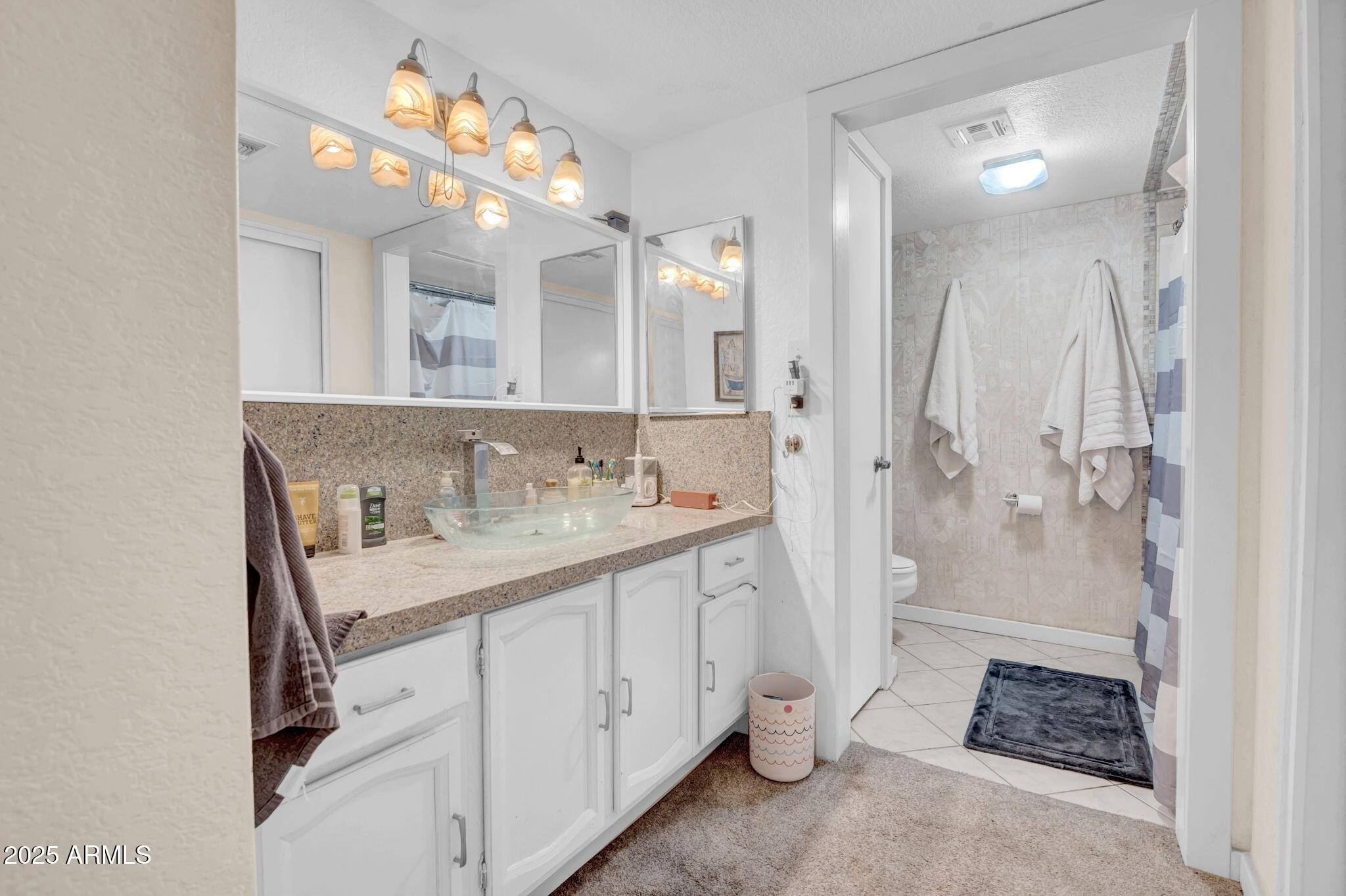 8202 N 21ST Drive, B101