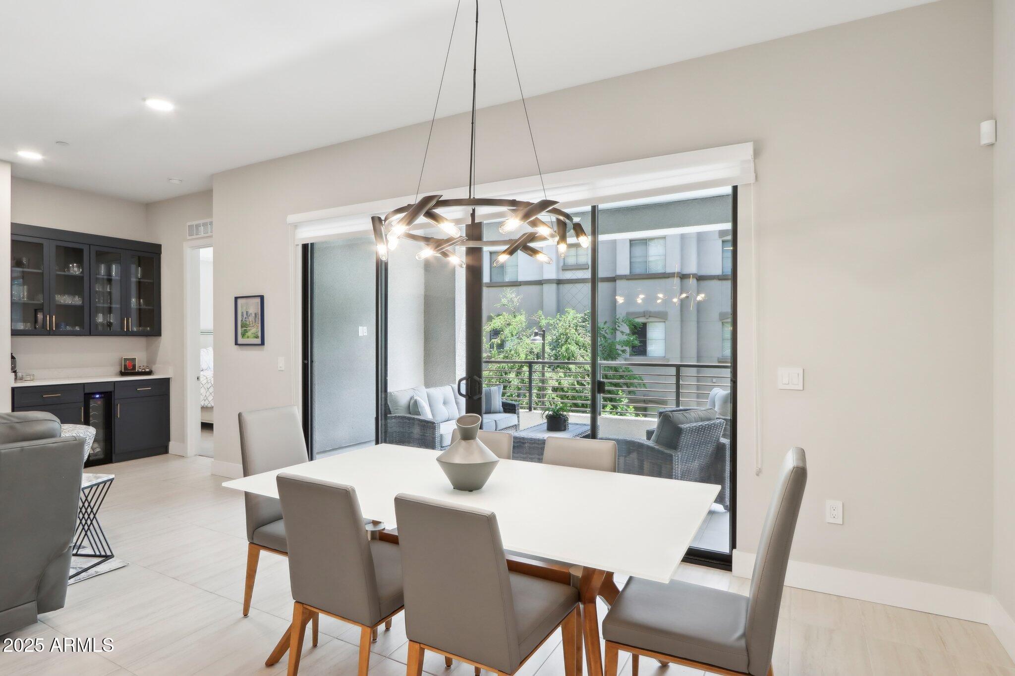 5250 E DEER VALLEY Drive, 247