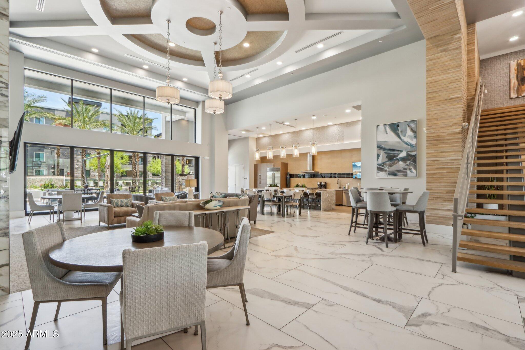 5250 E DEER VALLEY Drive, 247