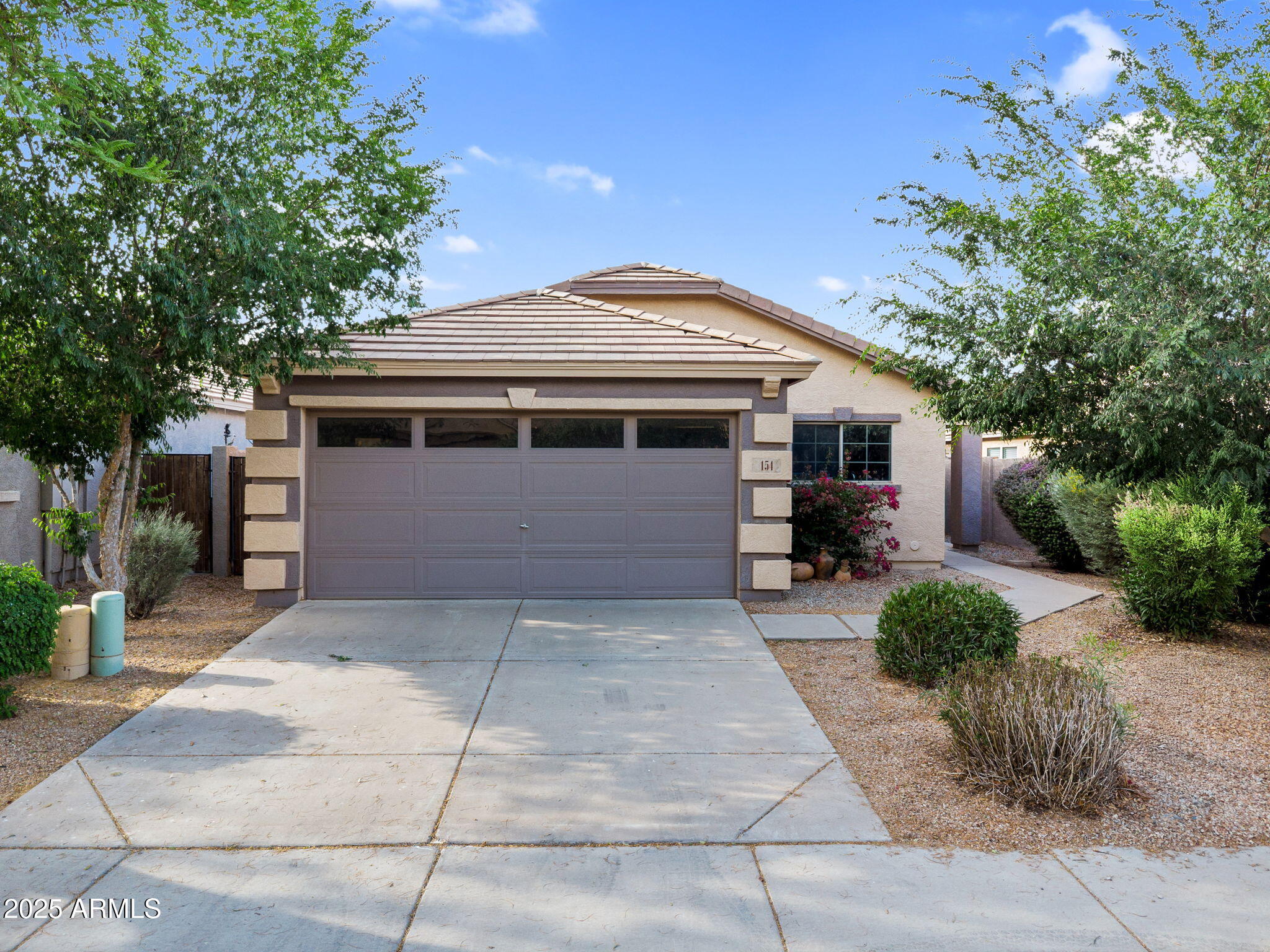 154 W HAYDEN PARK Road