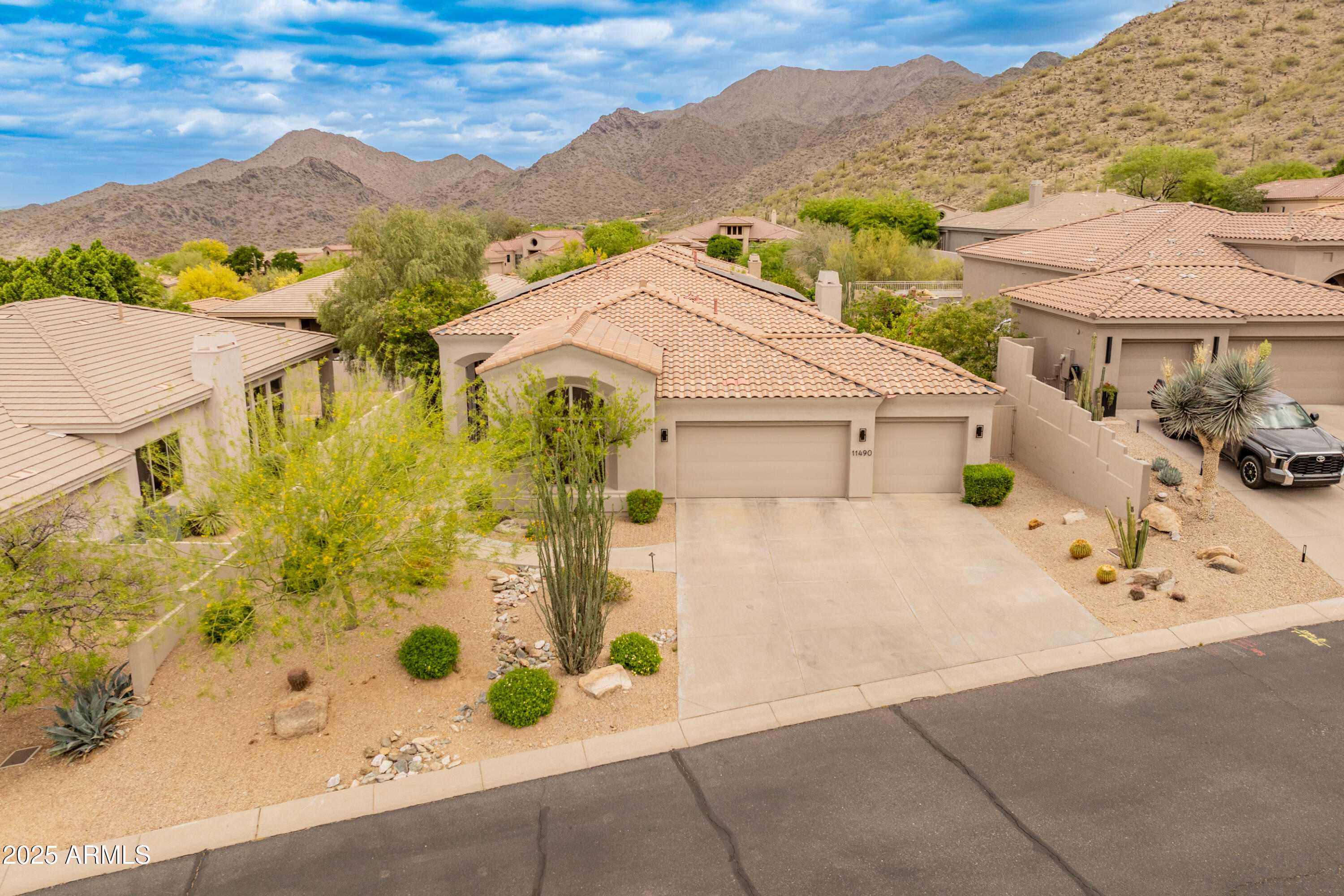 11490 E BECK Lane
