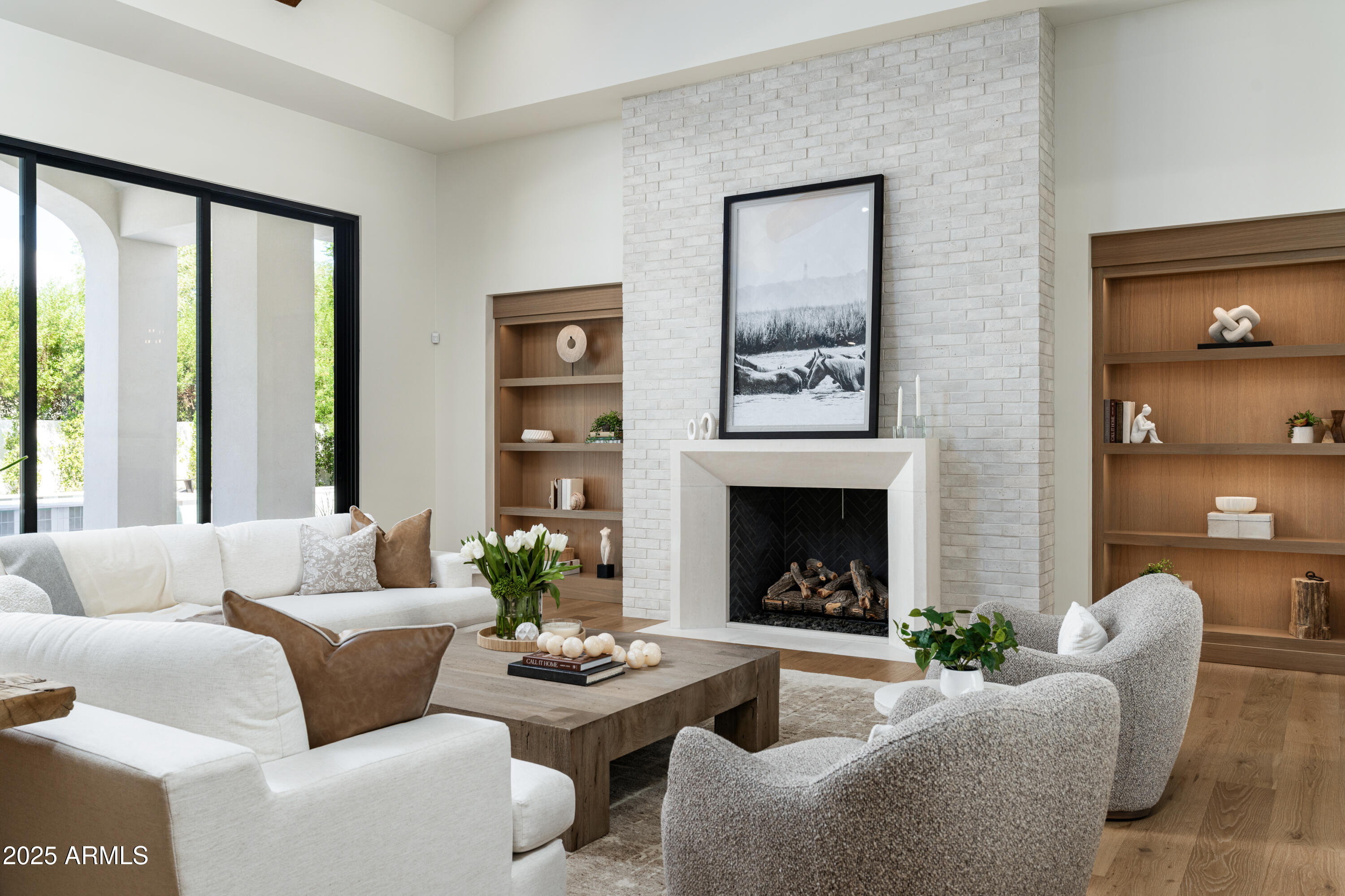 6302 E CALLE DEL NORTE