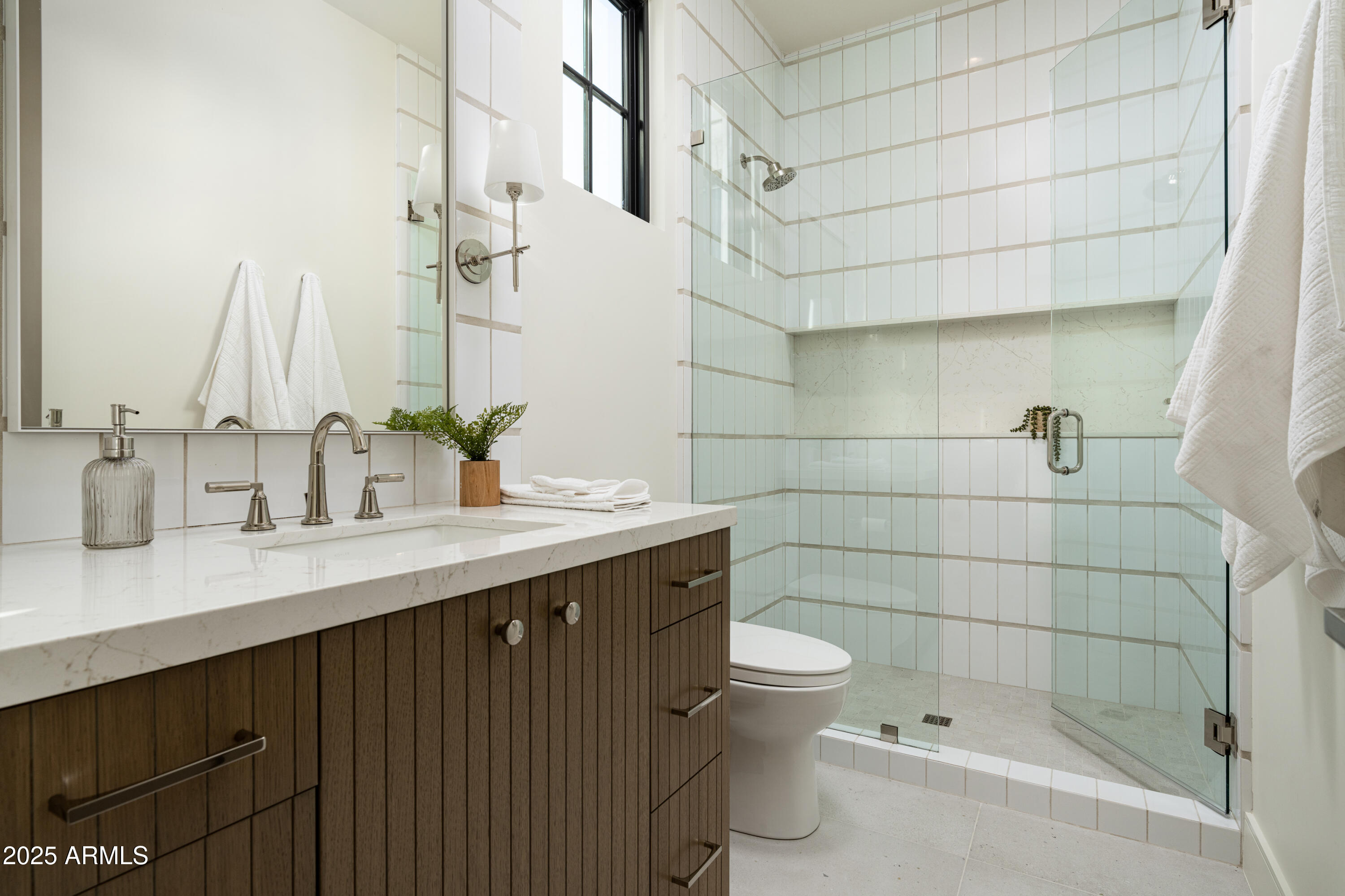 6302 E CALLE DEL NORTE