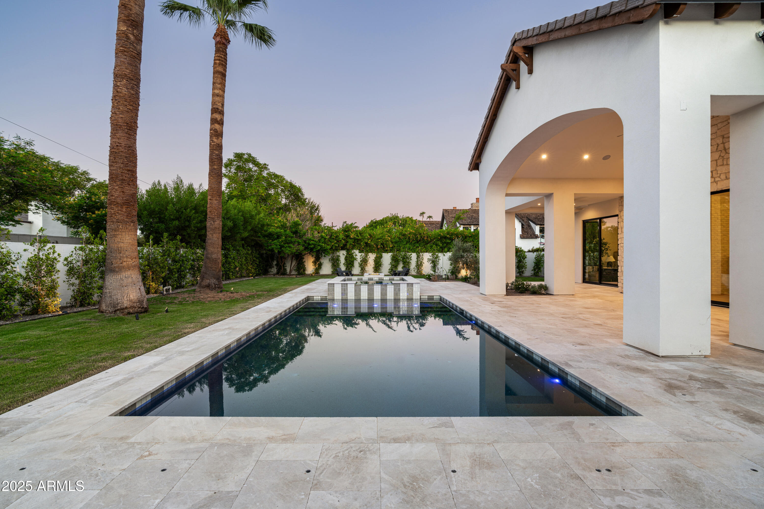 6302 E CALLE DEL NORTE