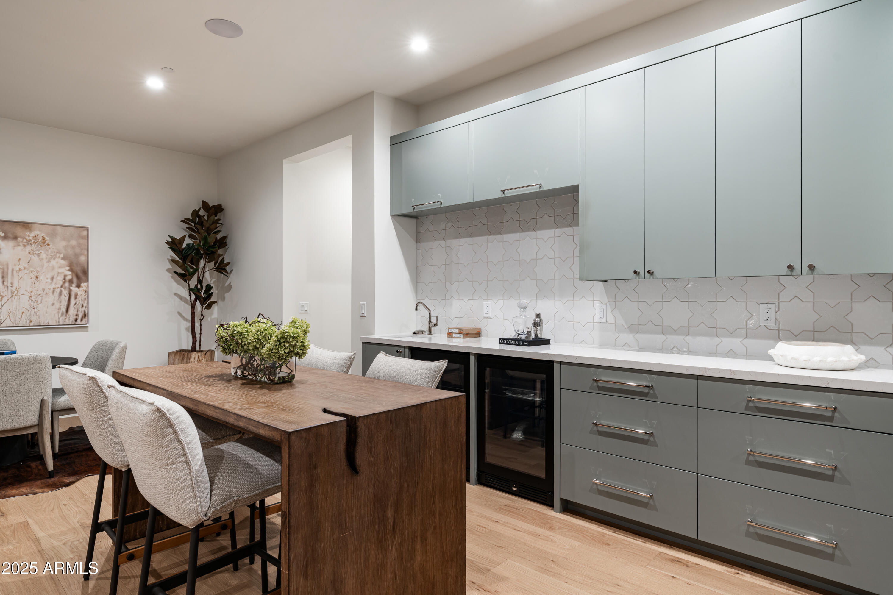 6302 E CALLE DEL NORTE