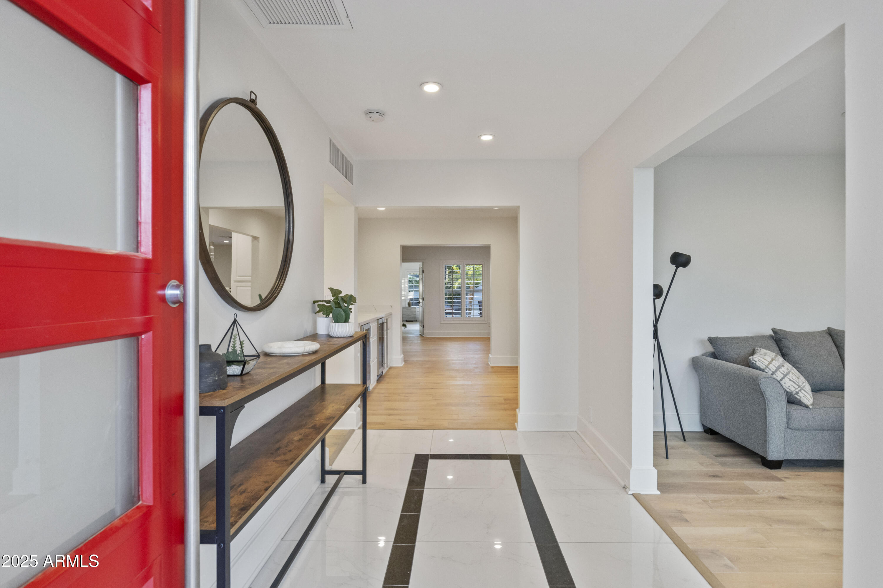 3429 E COOLIDGE Street