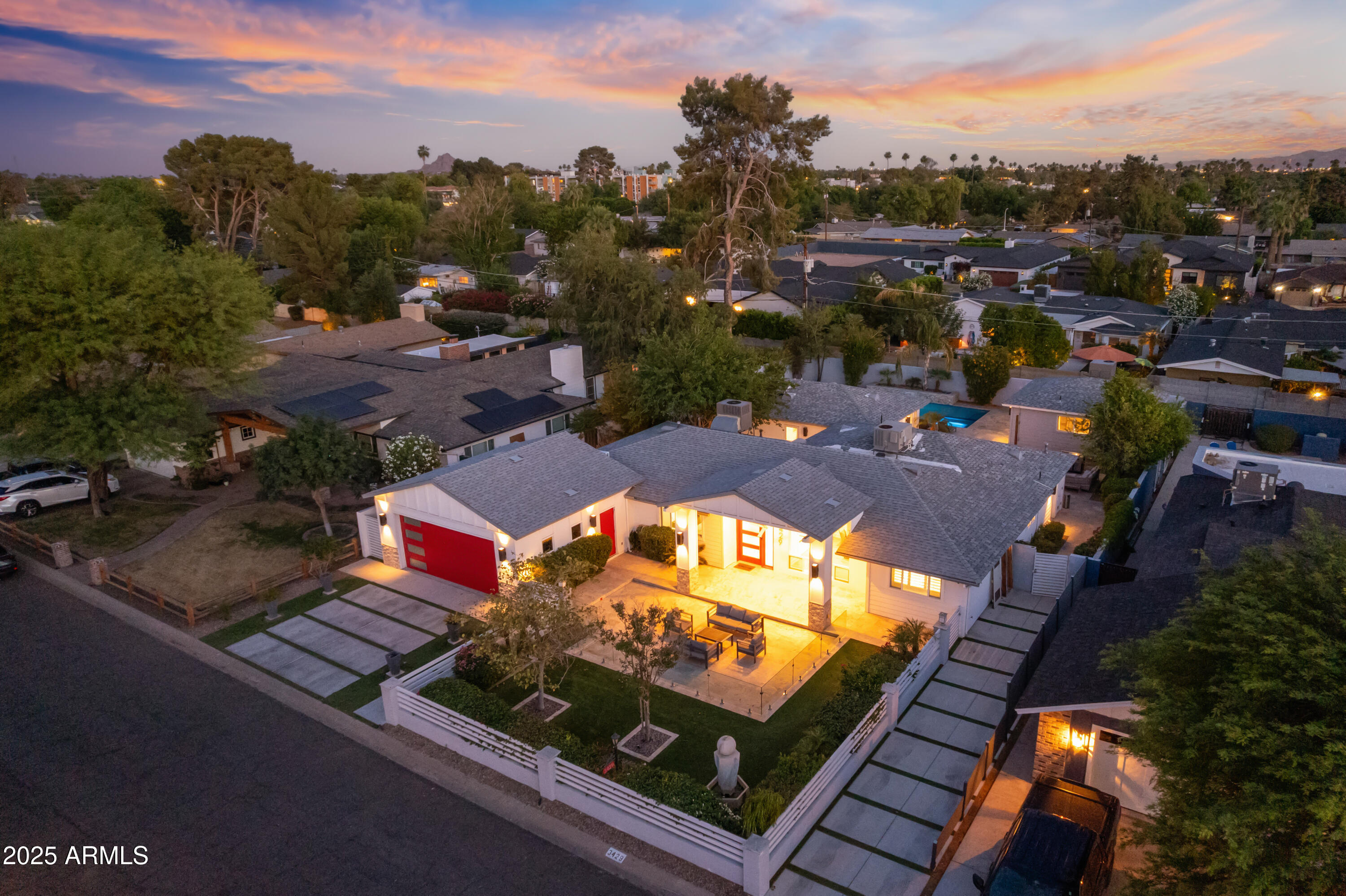 3429 E COOLIDGE Street