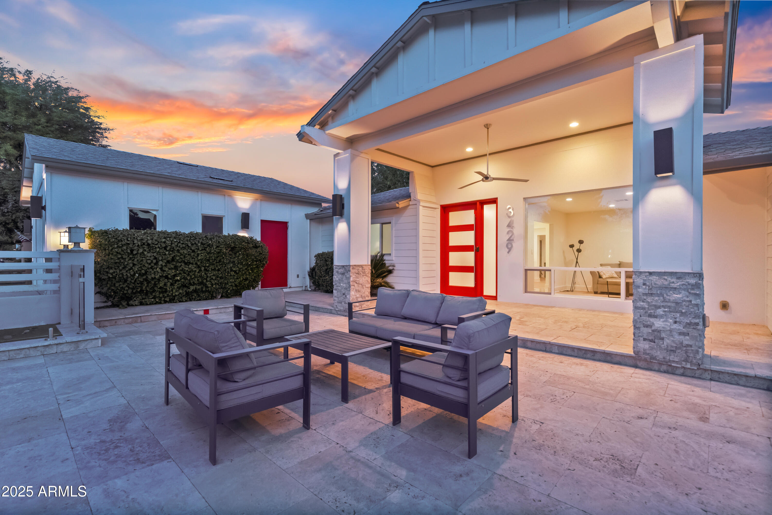 3429 E COOLIDGE Street