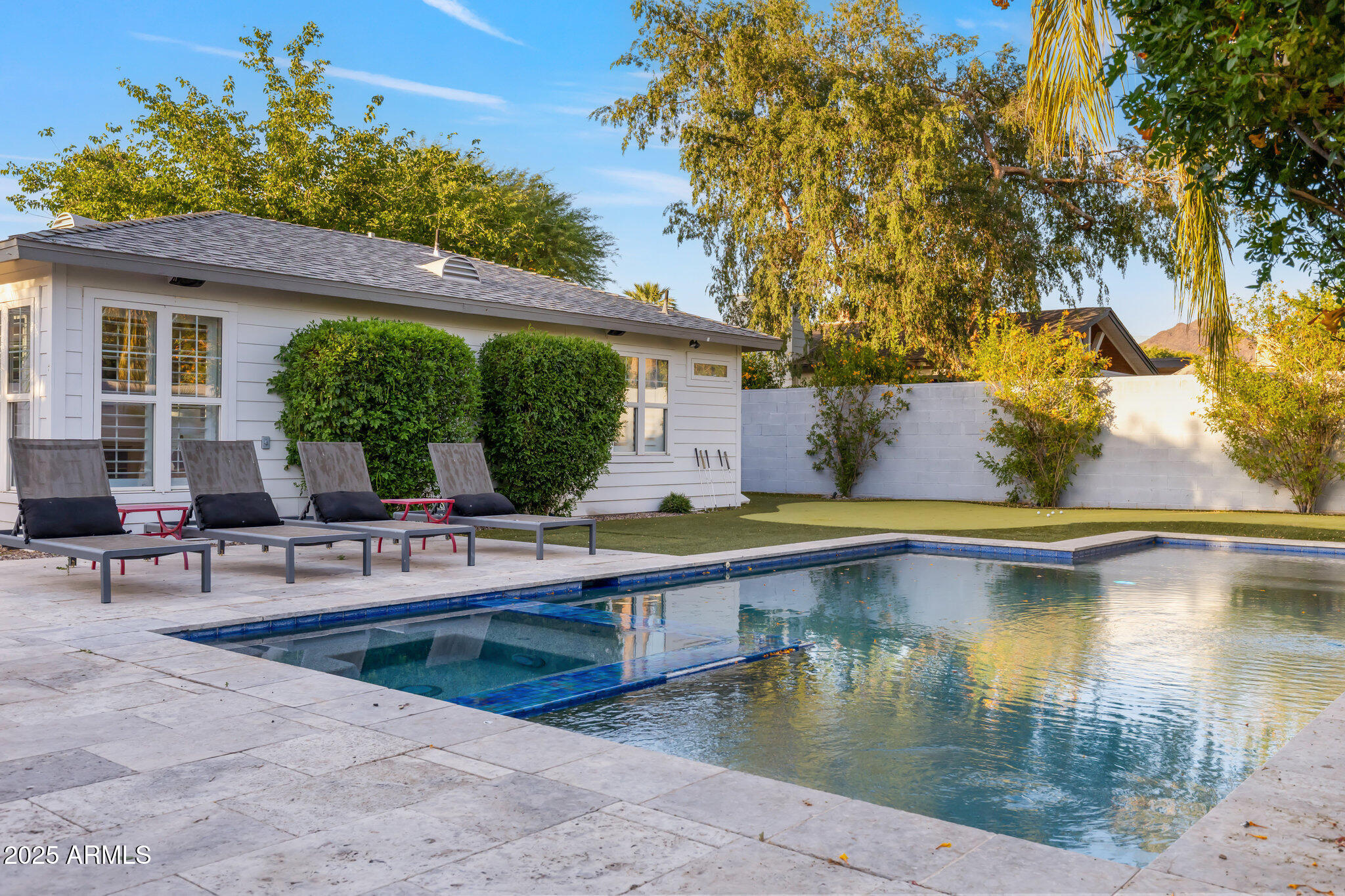 3429 E COOLIDGE Street