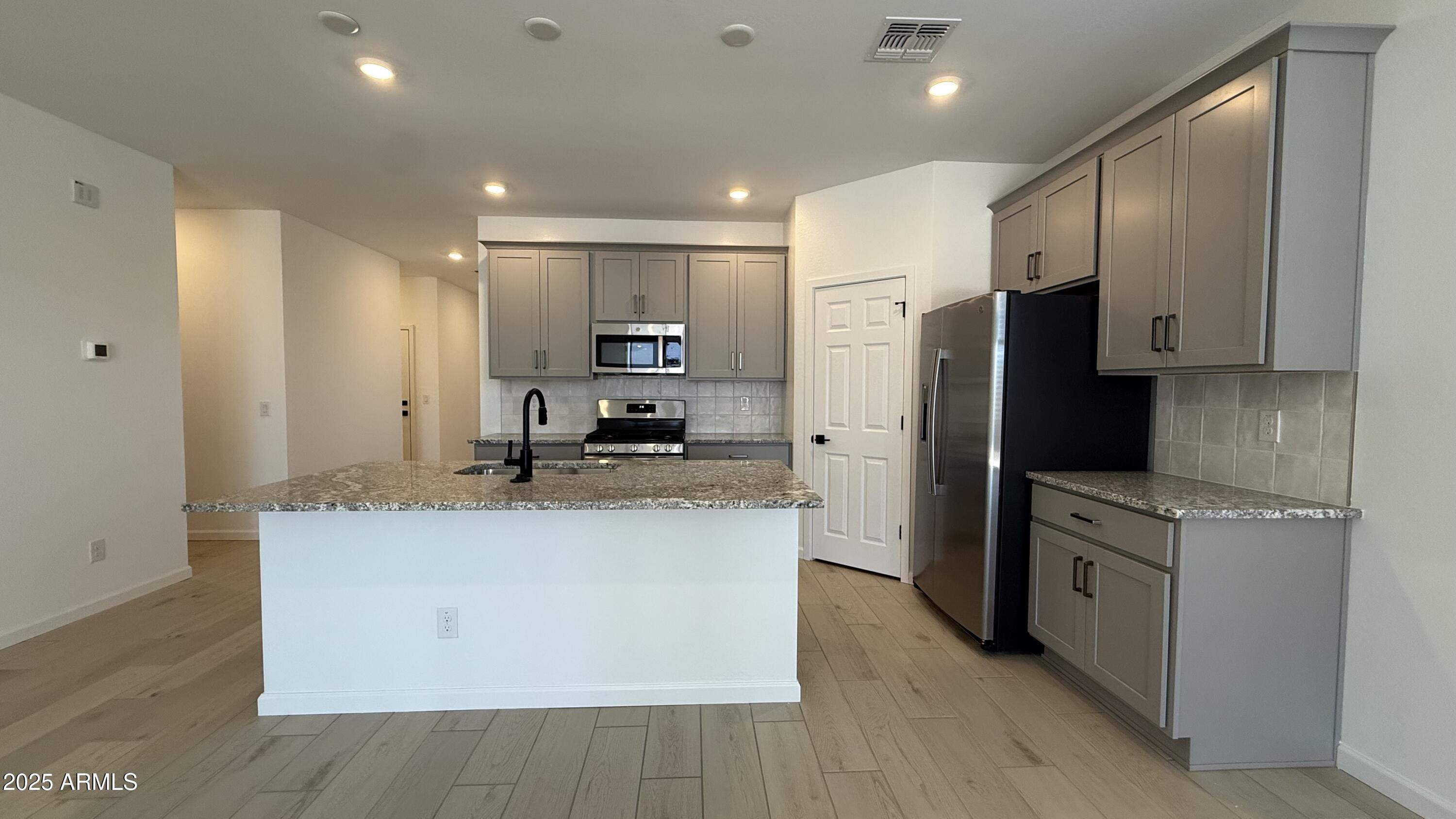 46819 W OLD TIMER Road