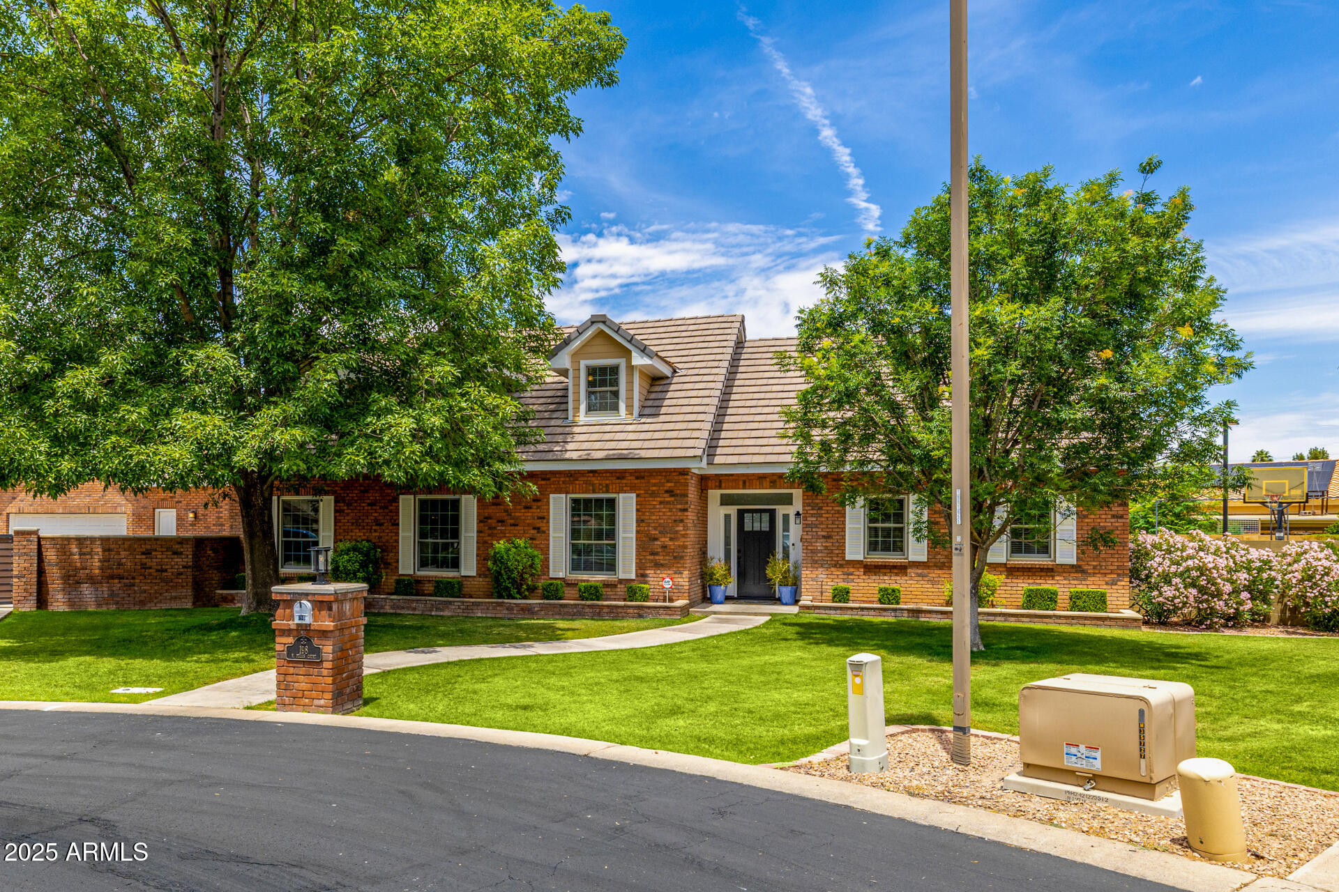 198 N PECAN Court