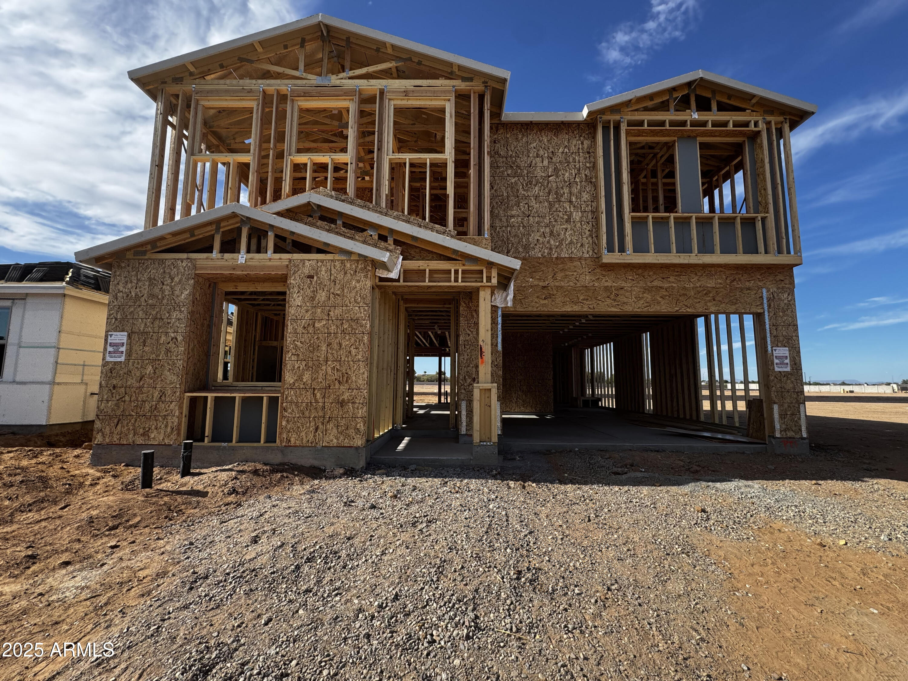 15744 W CAMDEN Avenue