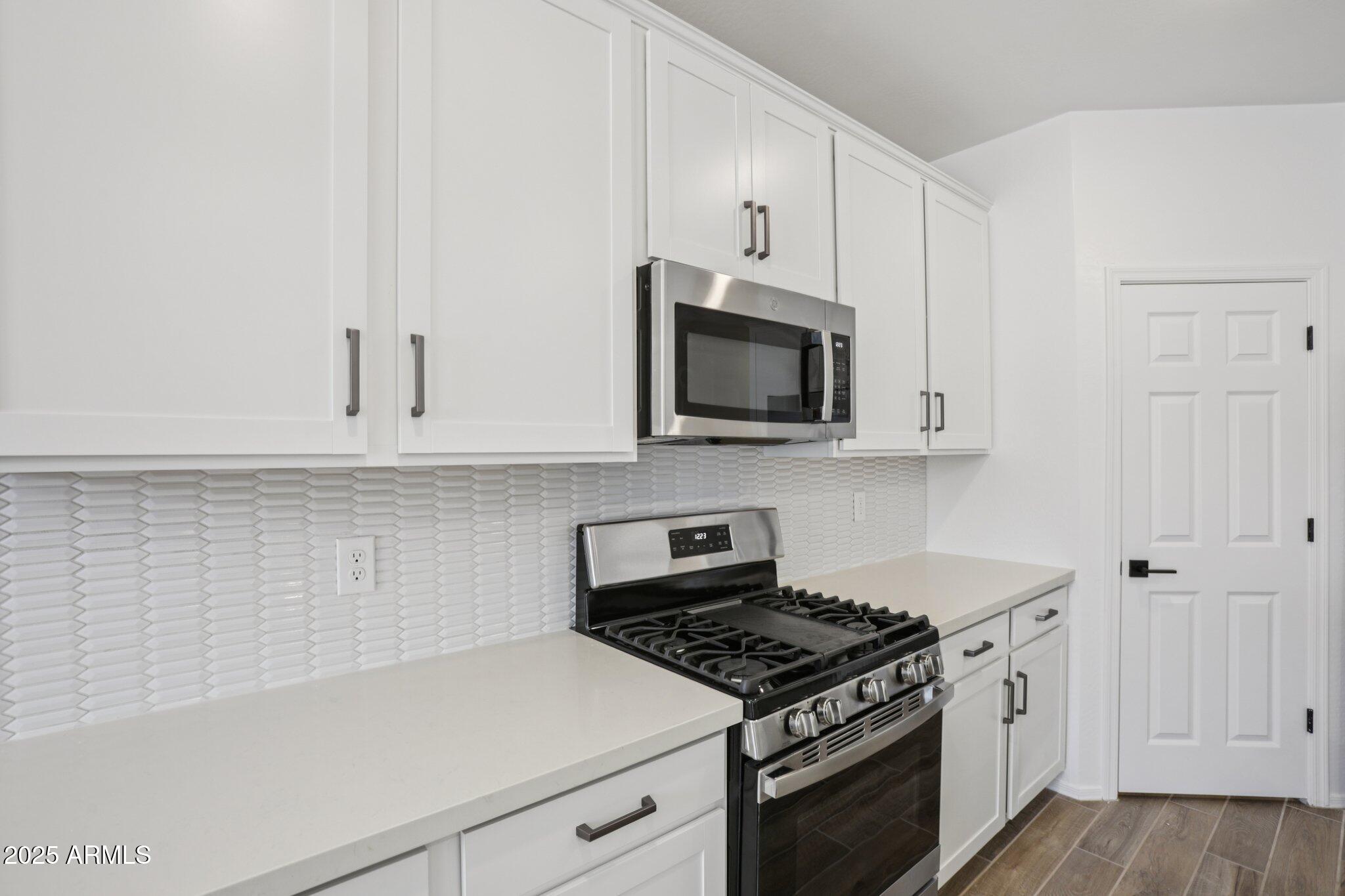 47705 W MOELLER Road