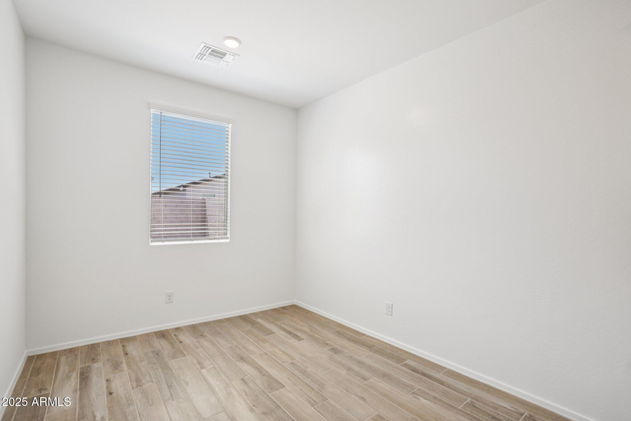 47705 W MOELLER Road