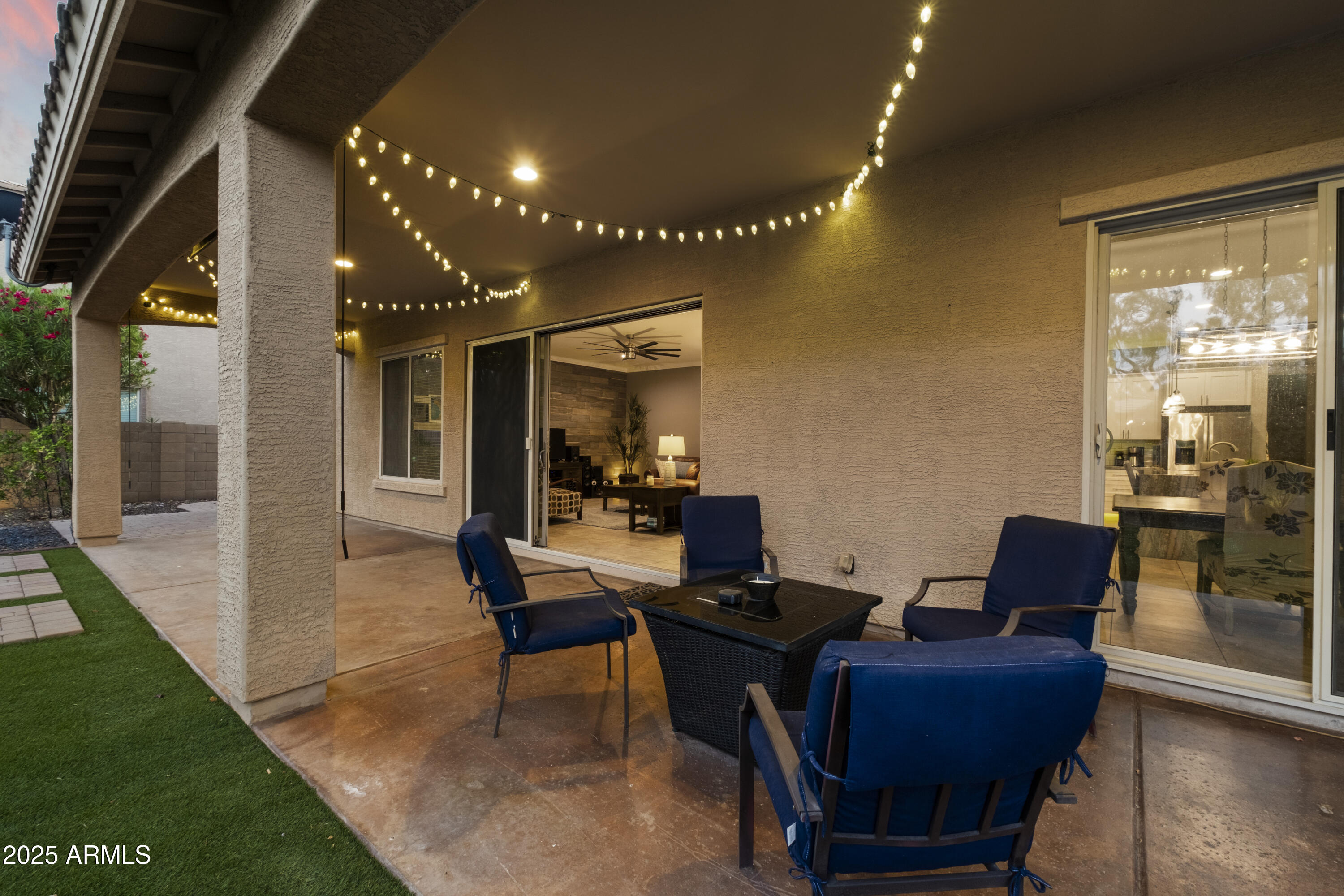 5123 S MARIPOSA Drive